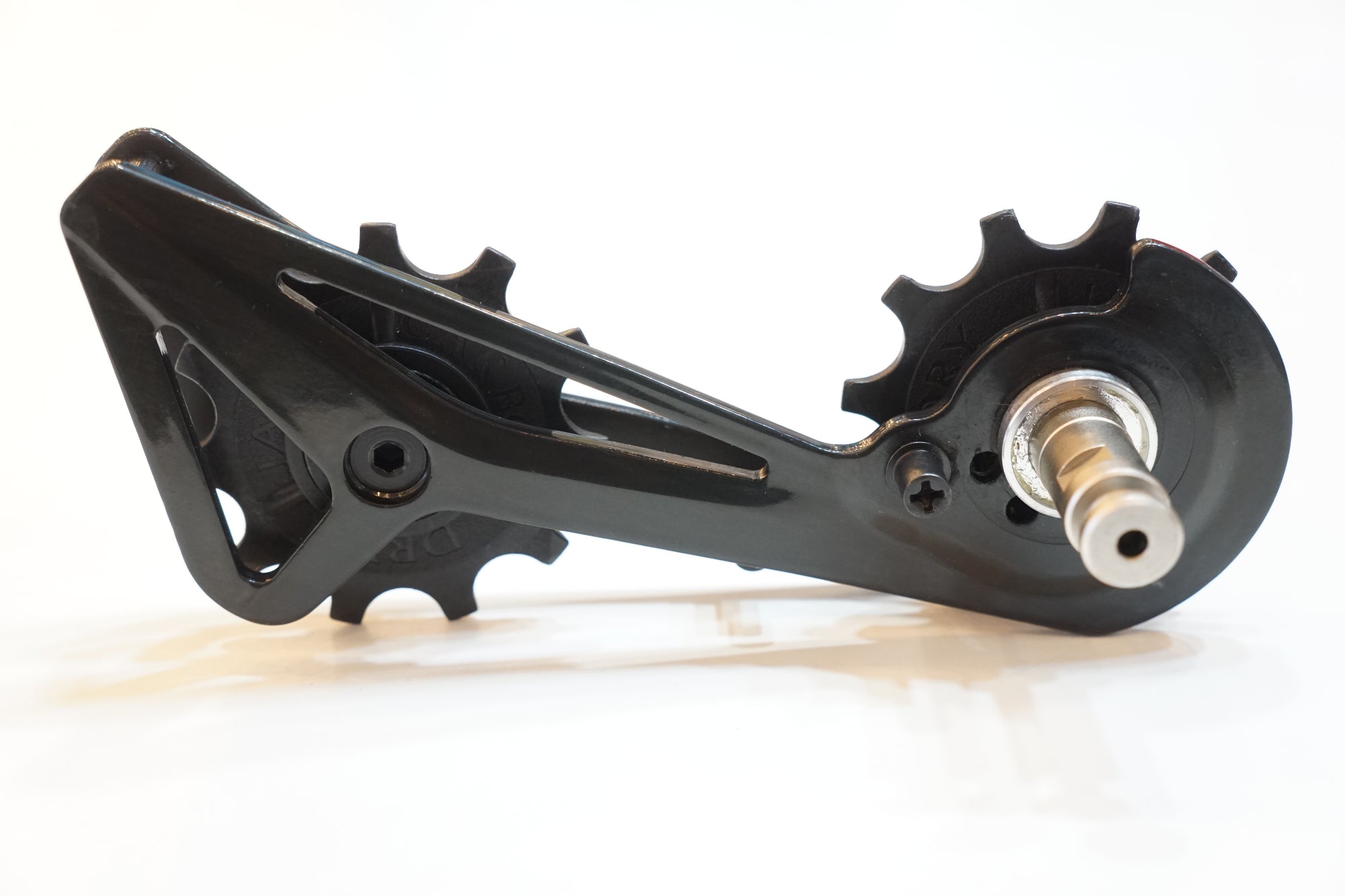 CDJ 「カーボン ドライ ジャパン」 プーリーキッド / バイチャリ浦和ベース