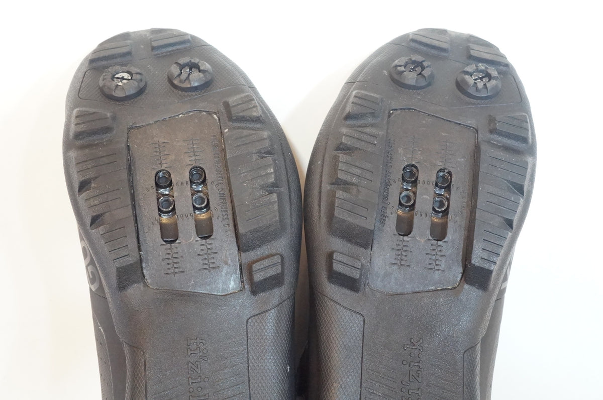 FIZIK 「フィジーク」 TERRA ARTICA GTX 25.0cm シューズ / 浦和ベース