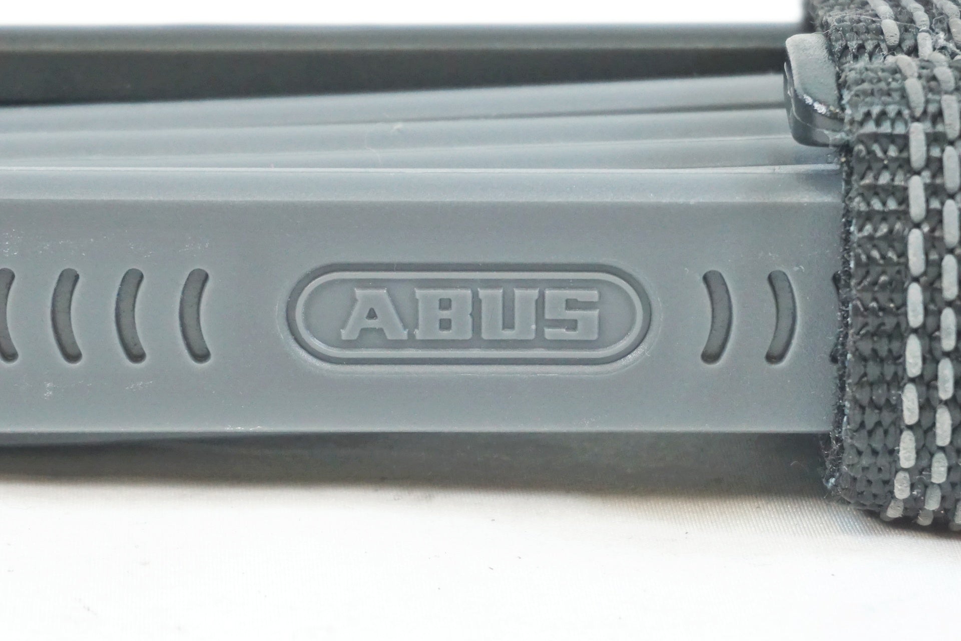 ABUS 「アブス」 BORDO 6055K LITE ロック / 有明ガーデン店