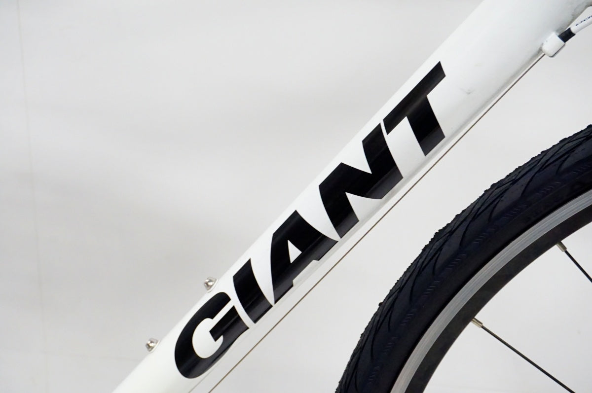 GIANT 「ジャイアント」 ESCAPE R3 2017年モデル クロスバイク / 名古屋大須店