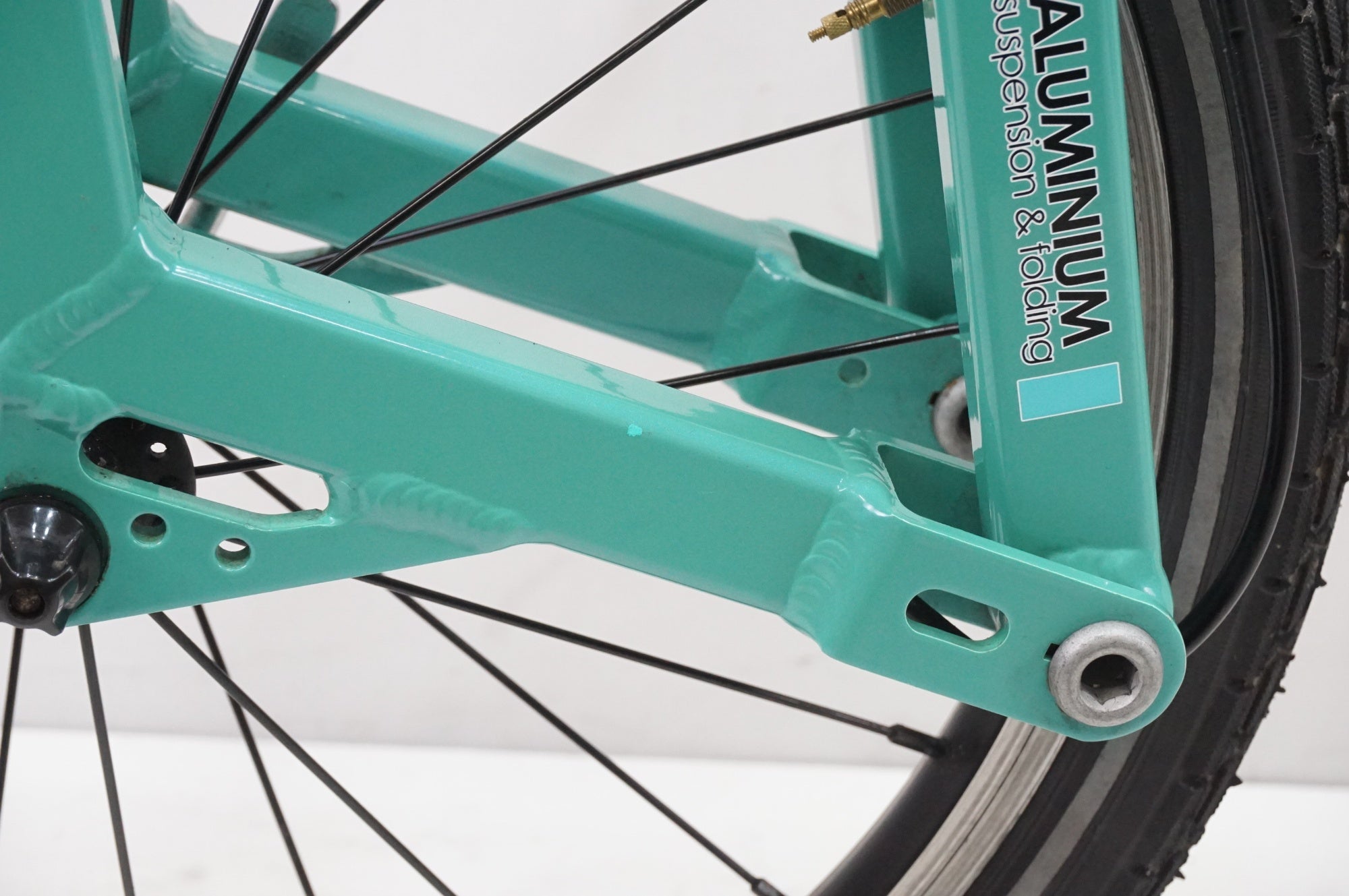 BIANCHI 「ビアンキ」 FRETTA 2011年モデル 18インチ 折り畳み自転車 / 大宮店
