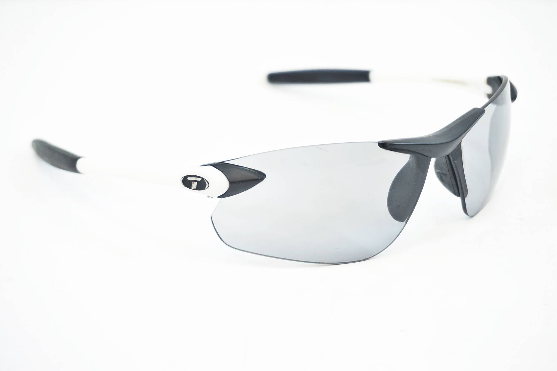 TIFOSI 「ティフォージ」 アイウエア / 有明ガーデン店