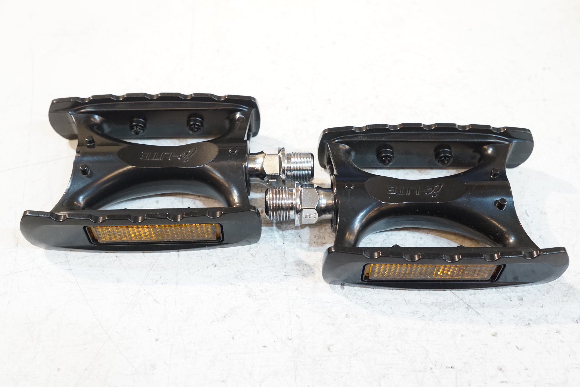 MKS 「ミカシマ」 IC-LITE ペダル / バイチャリ浦和ベース