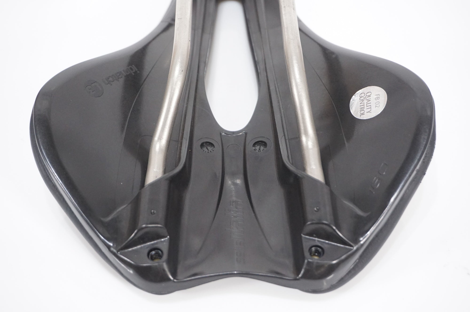 SELLE ITALIA 「セライタリア」 MAX NOVUS BOOST EVO Ti316 SUPERFLOW サドル / AKIBA店