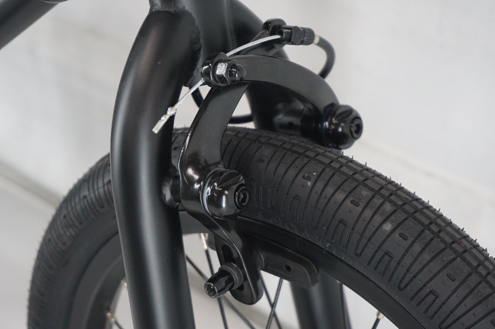 ARESBIKES 「アレスバイクス」 STN 2022年モデル キッズバイク / 阪急塚口店