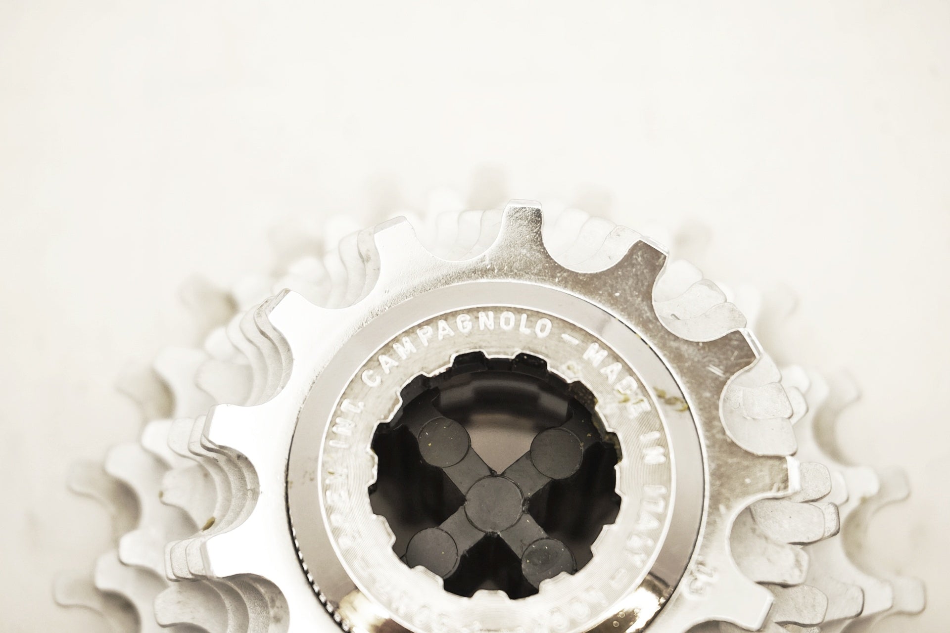 CAMPAGNOLO 「カンパニョーロ」 RECORD CS-8SR 13-23T 8S スプロケット / 有明ガーデン店