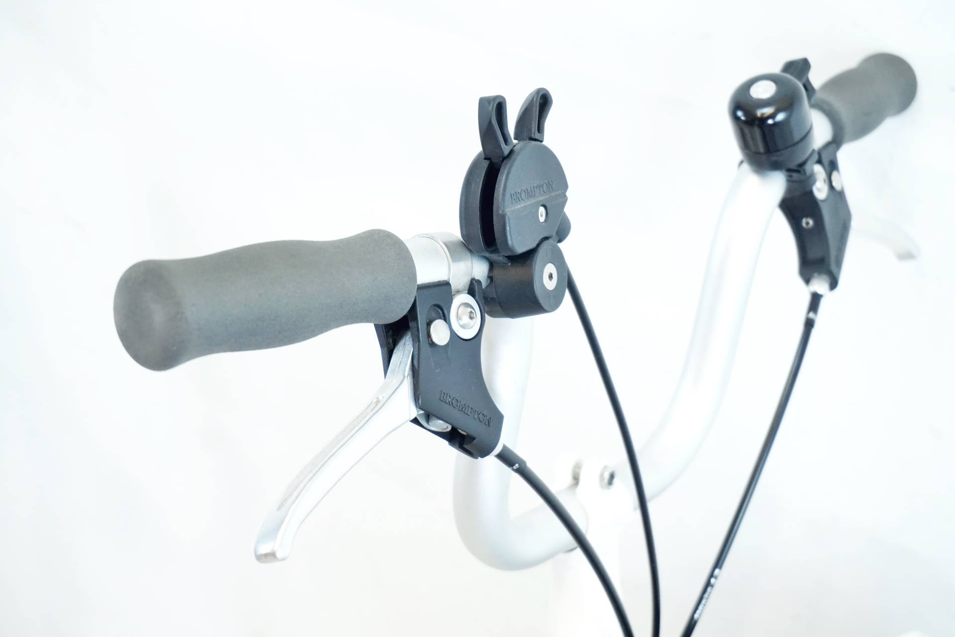 BROMPTON 「ブロンプトン」 M3L Royal Wedding MODEL 2011年頃 16インチ 折り畳み自転車 / バイチャリ浦和ベース