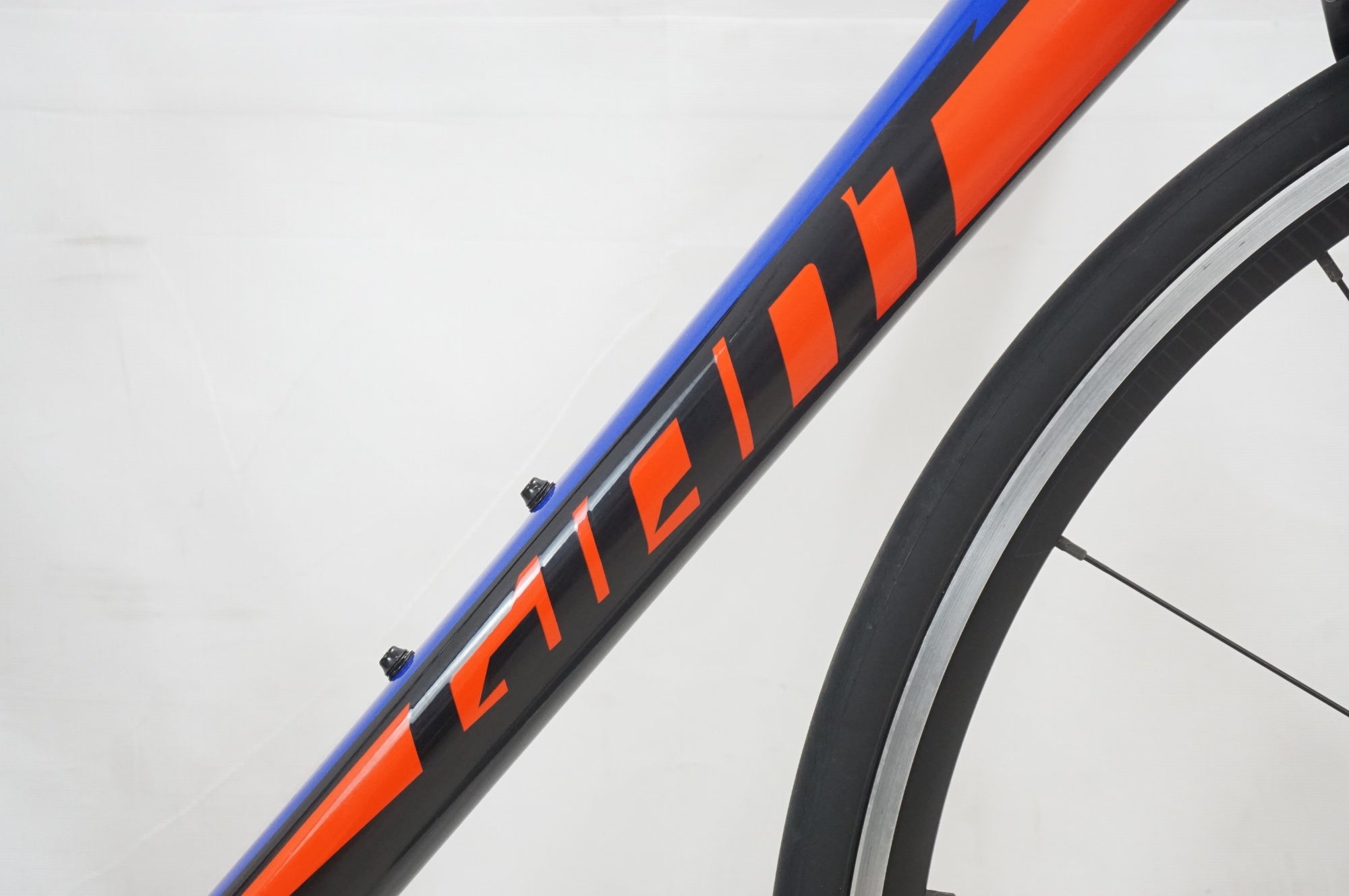 GIANT 「ジャイアント」 CONTEND SL1 2018年モデル ロードバイク / 福岡店