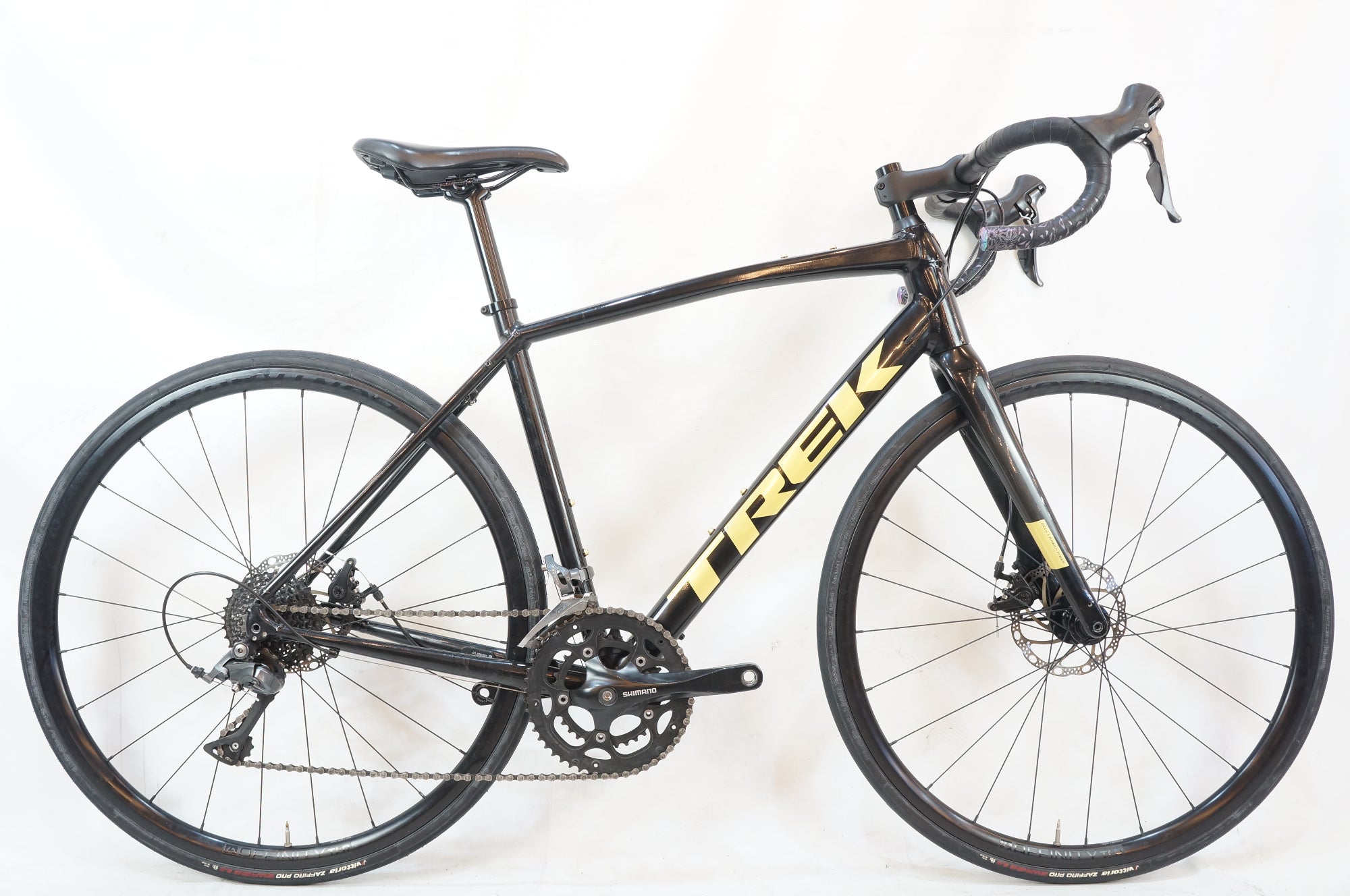 TREK 「トレック」 DOMANE AL2 DISC 2021年モデル ロードバイク / バイチャリ浦和ベース