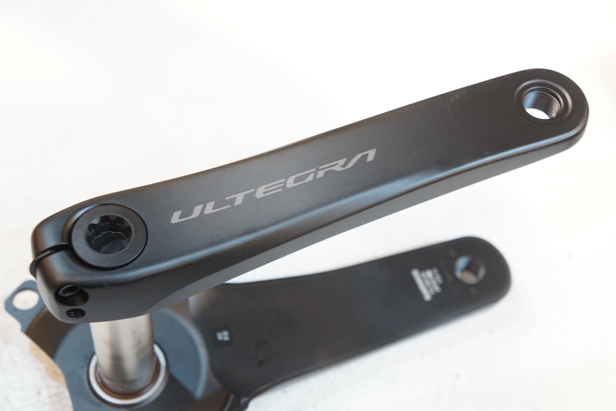 SHIMANO 「シマノ」 ULTEGRA FC-R8100 170mm クランク / バイチャリ浦和ベース