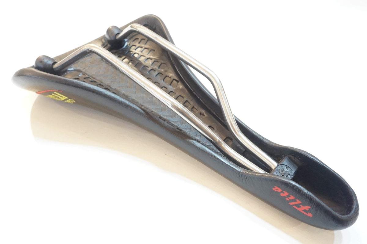 SELLE ITALIA 「セライタリア」 FLITE サドル / 浦和ベース