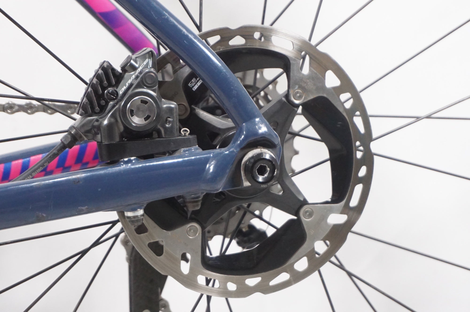 CANNONDALE 「キャノンデール」 CAAD13 DISC 2021年モデル ロードバイク / AKIBA店