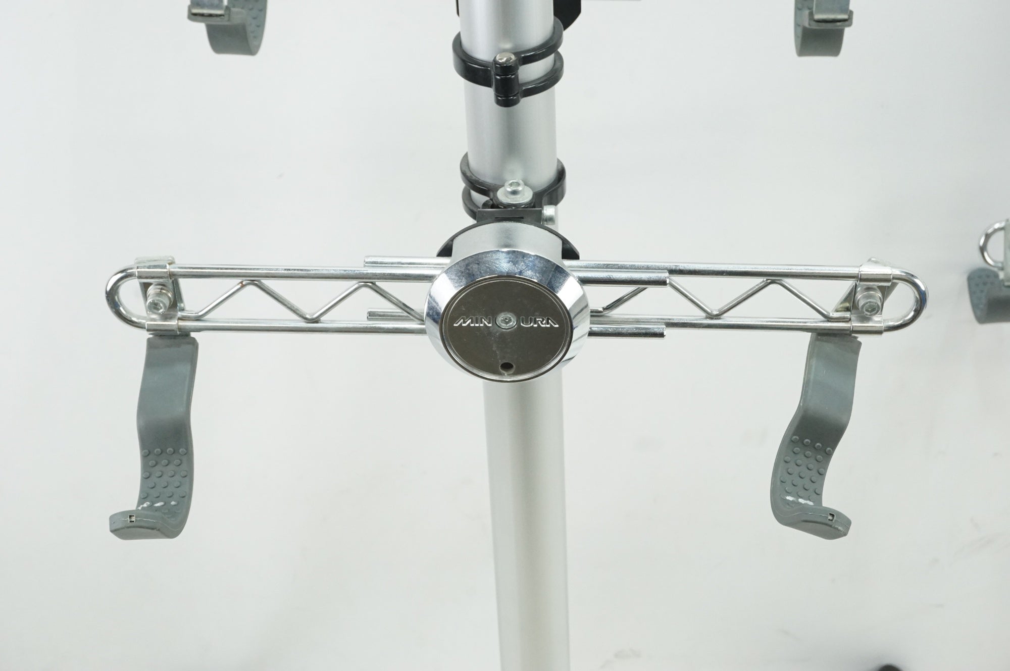 MINOURA 「ミノウラ」 P-500AL-6S バイクスタンド / 大宮店
