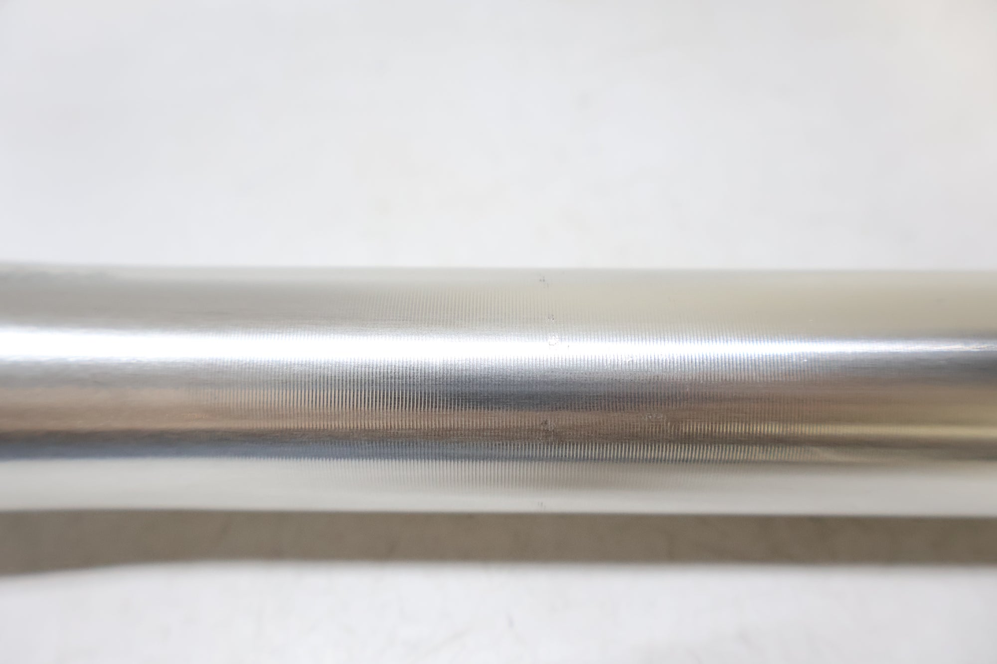 THOMSON 「トムソン」 MASTERPIECE Φ27.2 330mm シートポスト / 高知店