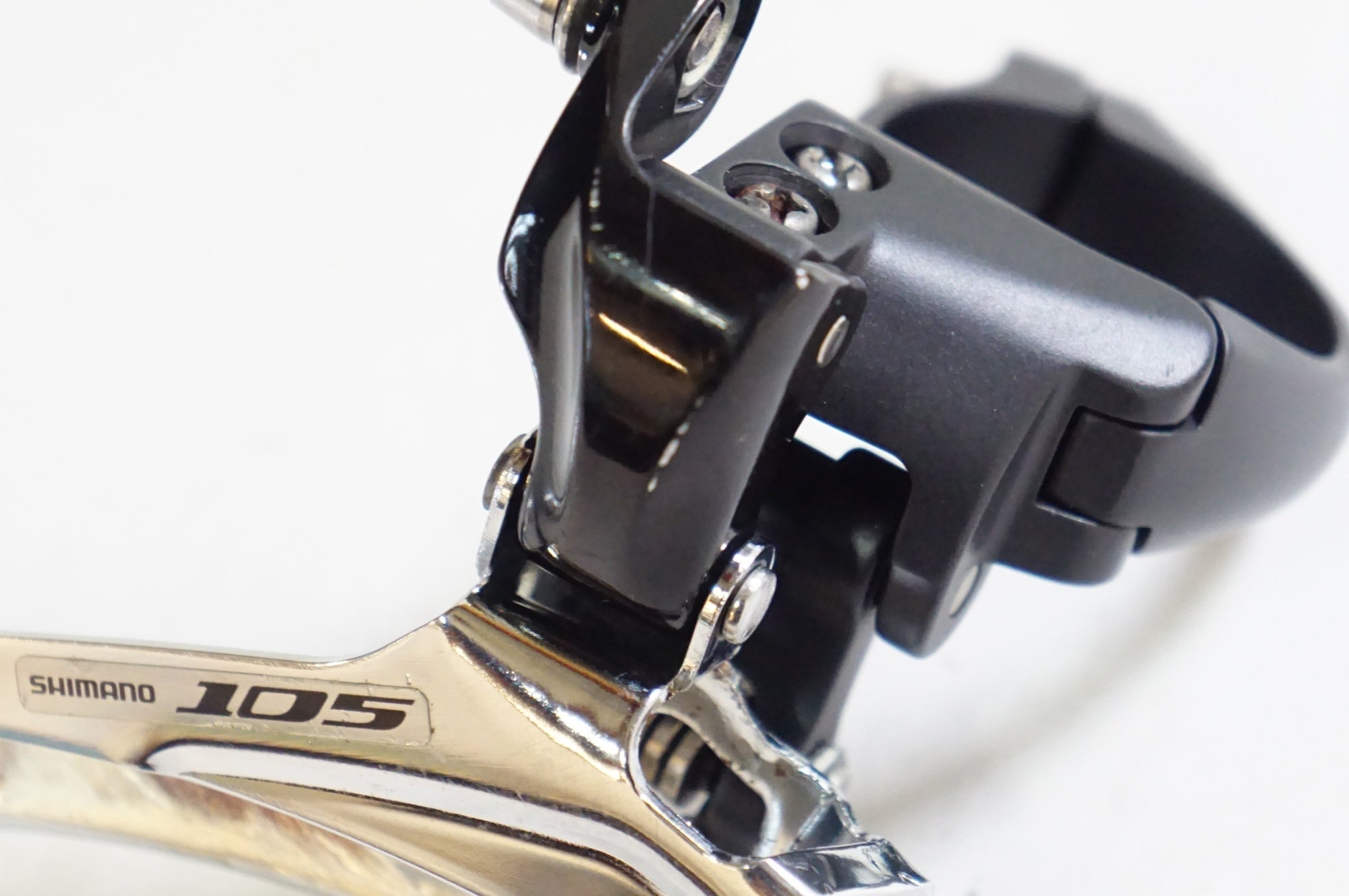 SHIMANO 「シマノ」 105 FD-5700 フロントディレイラー / 熊谷本店