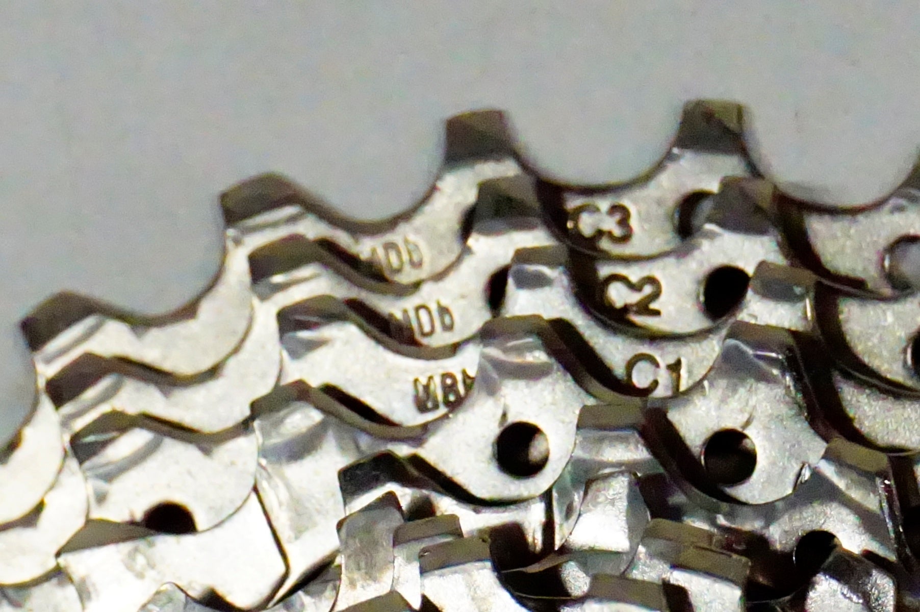 SHIMANO 「シマノ」 105 CS-5700 11-25T スプロケット / 名古屋大須店