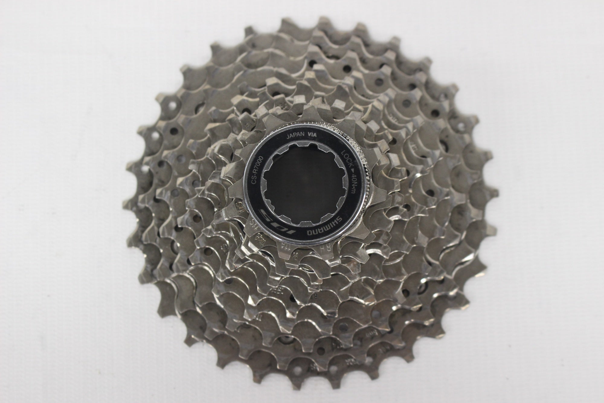 SHIMANO 105 CS-R7000 新品未使用11-30T SHIMANO 「シマノ」 105 CS-R7000 11-30T スプロケット / 阪急