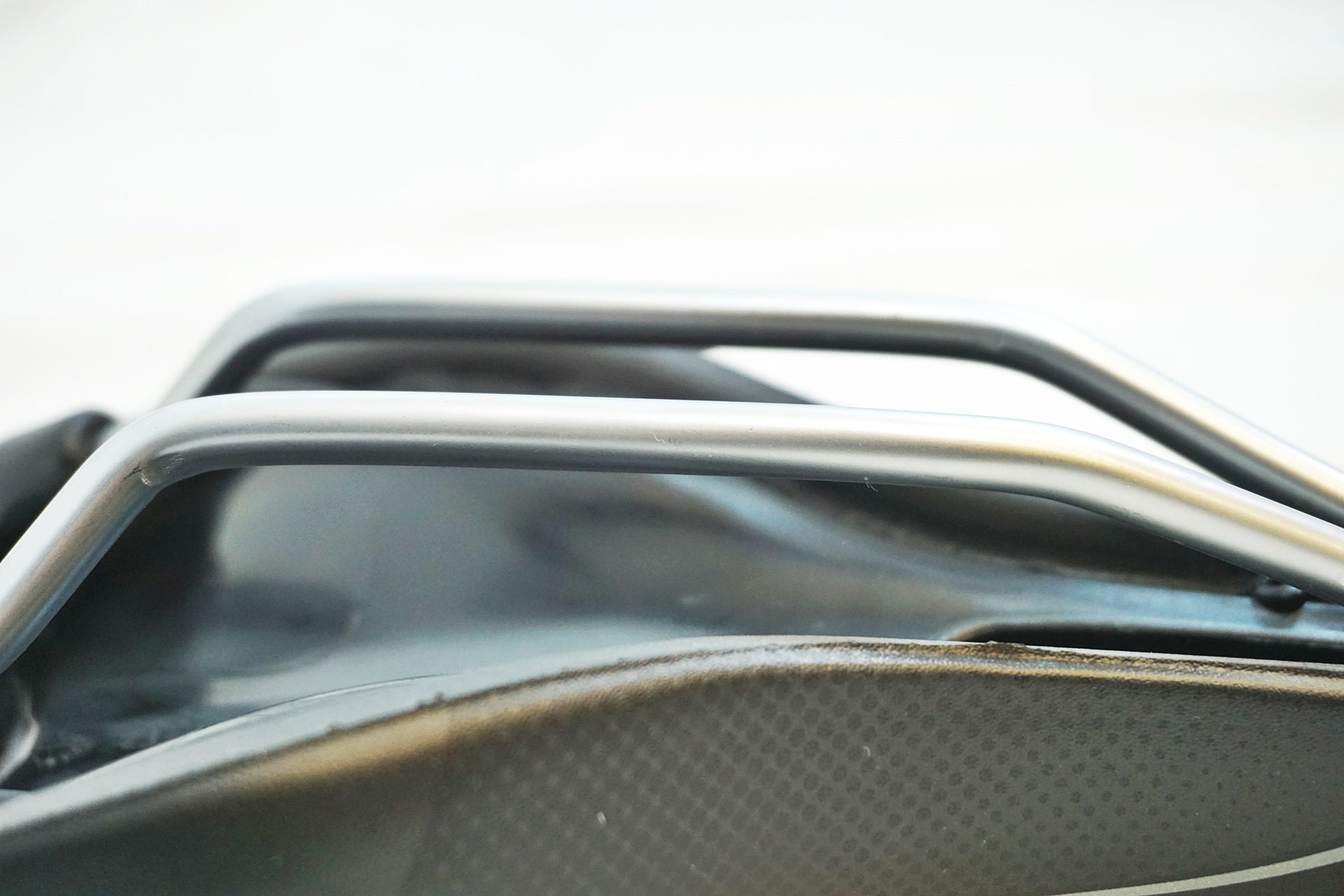 VELO 「ベロ」 VOAM GLIDE サドル / 有明ガーデン店