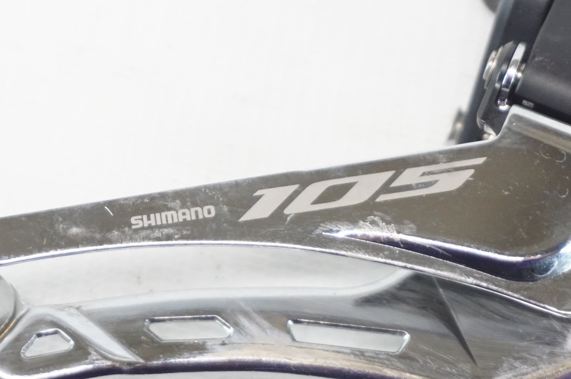 SHIMANO 「シマノ」 105 Di2 FD-R7150 フロントディレイラー / 阪急塚口店