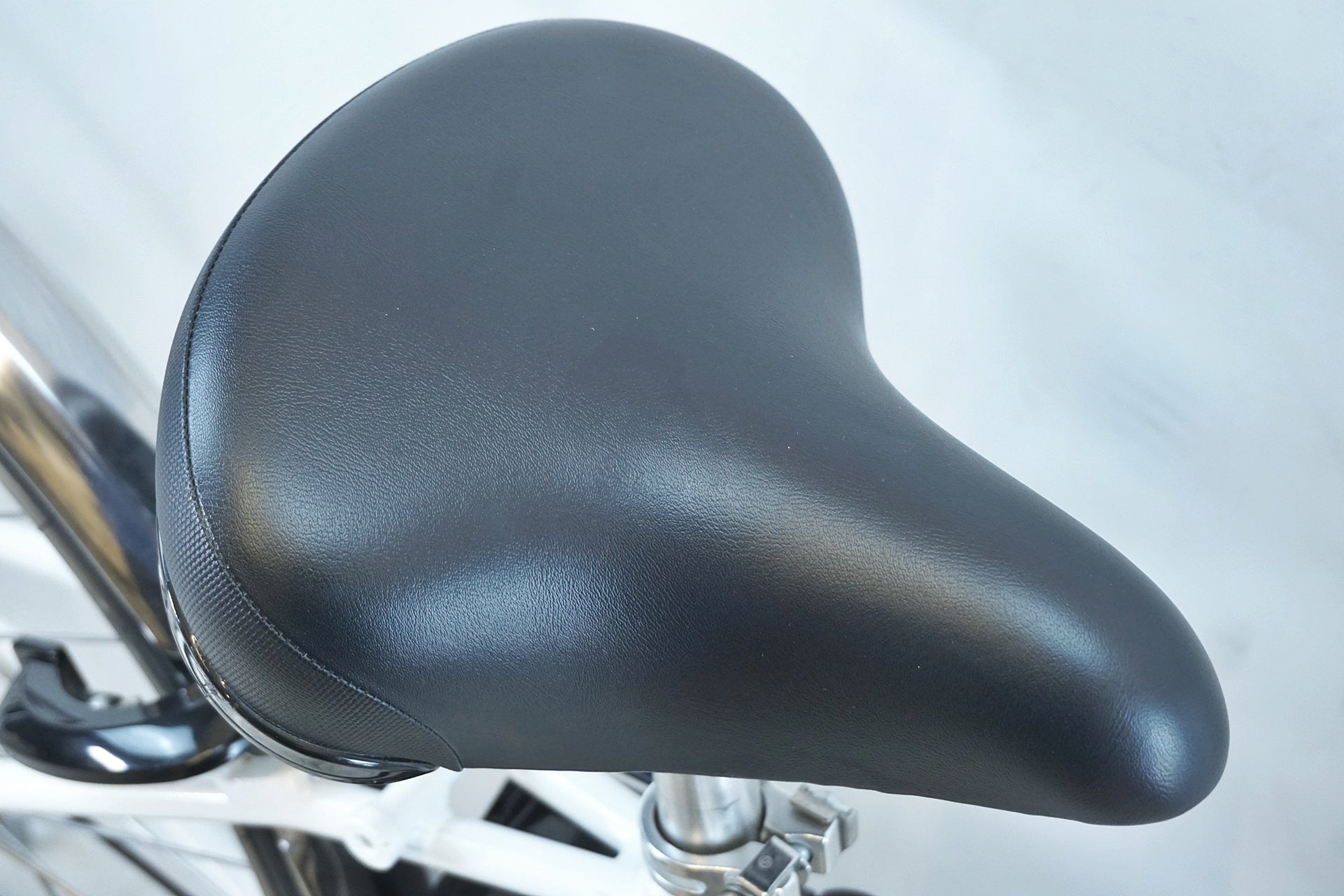 BRIDGESTONE 「ブリヂストン」 アルベルトe A6LB45 2024年モデル 電動アシスト自転車 / 有明ガーデン店