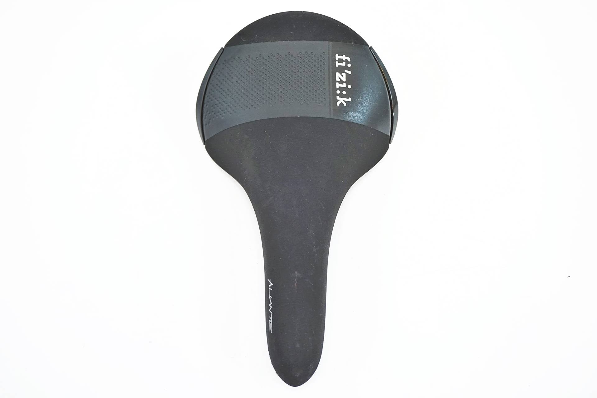 FIZIK 「フィジーク」 ALIANTE R3 サドル / 有明ガーデン店