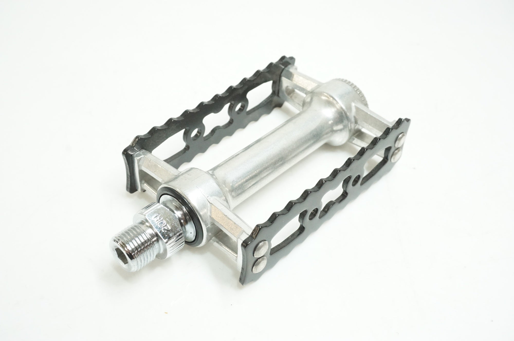 MKS 「ミカシマ」 SYLVAN STREAM ペダル / 大宮店