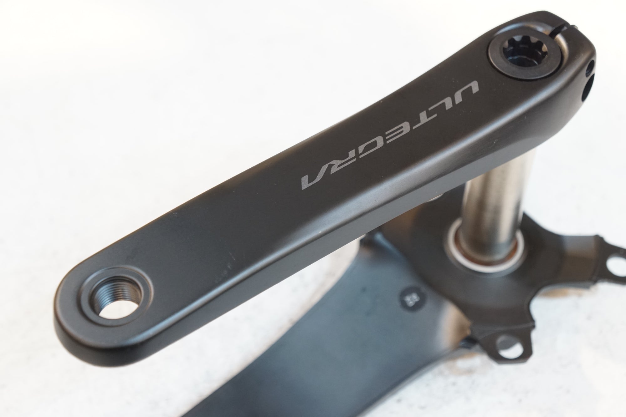 SHIMANO 「シマノ」 ULTEGRA FC-R8100 170mm クランク / バイチャリ浦和ベース