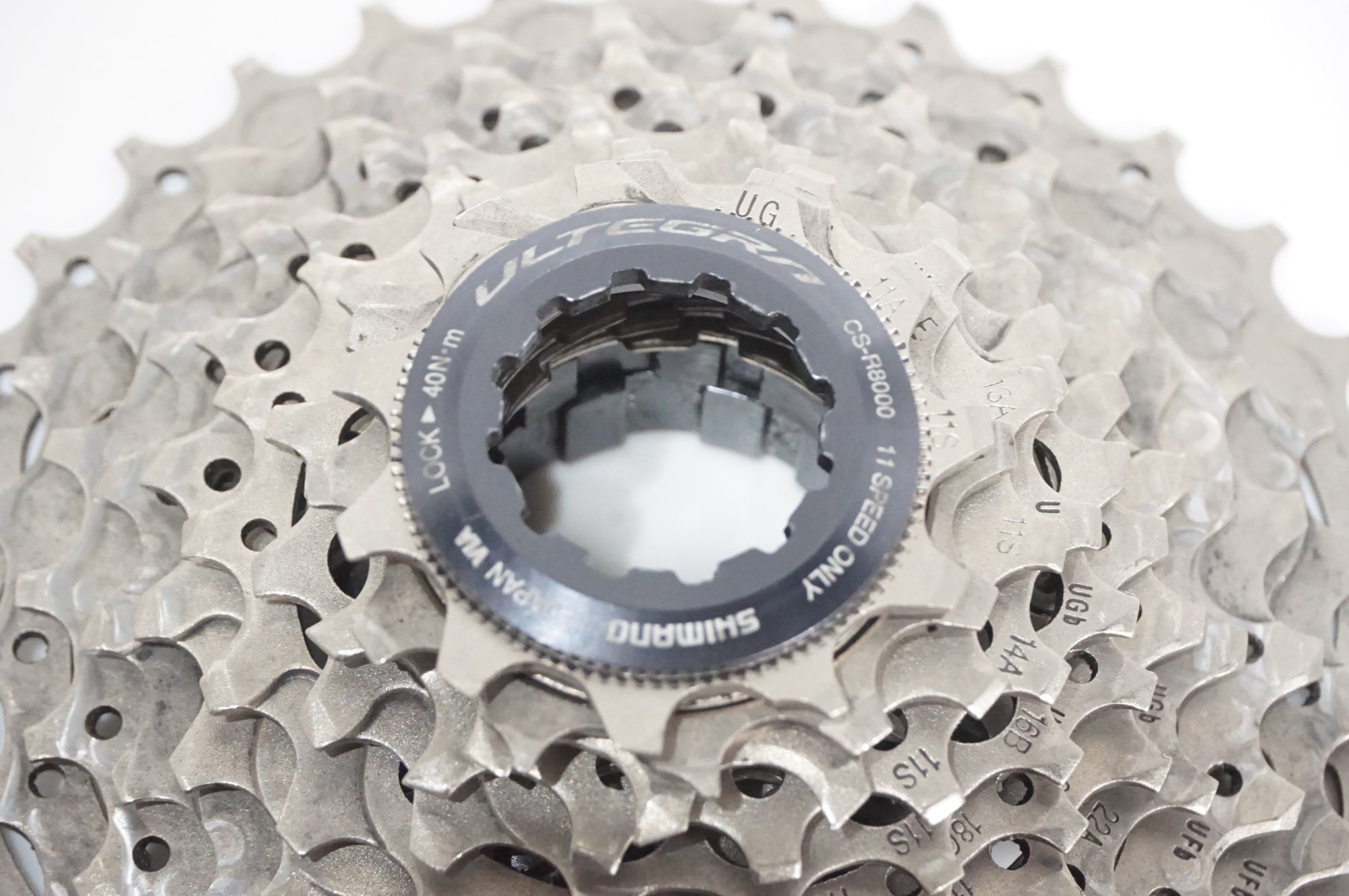 SHIMANO 「シマノ」 ULTEGRA CS-R8000 11-32T スプロケット / AKIBA店