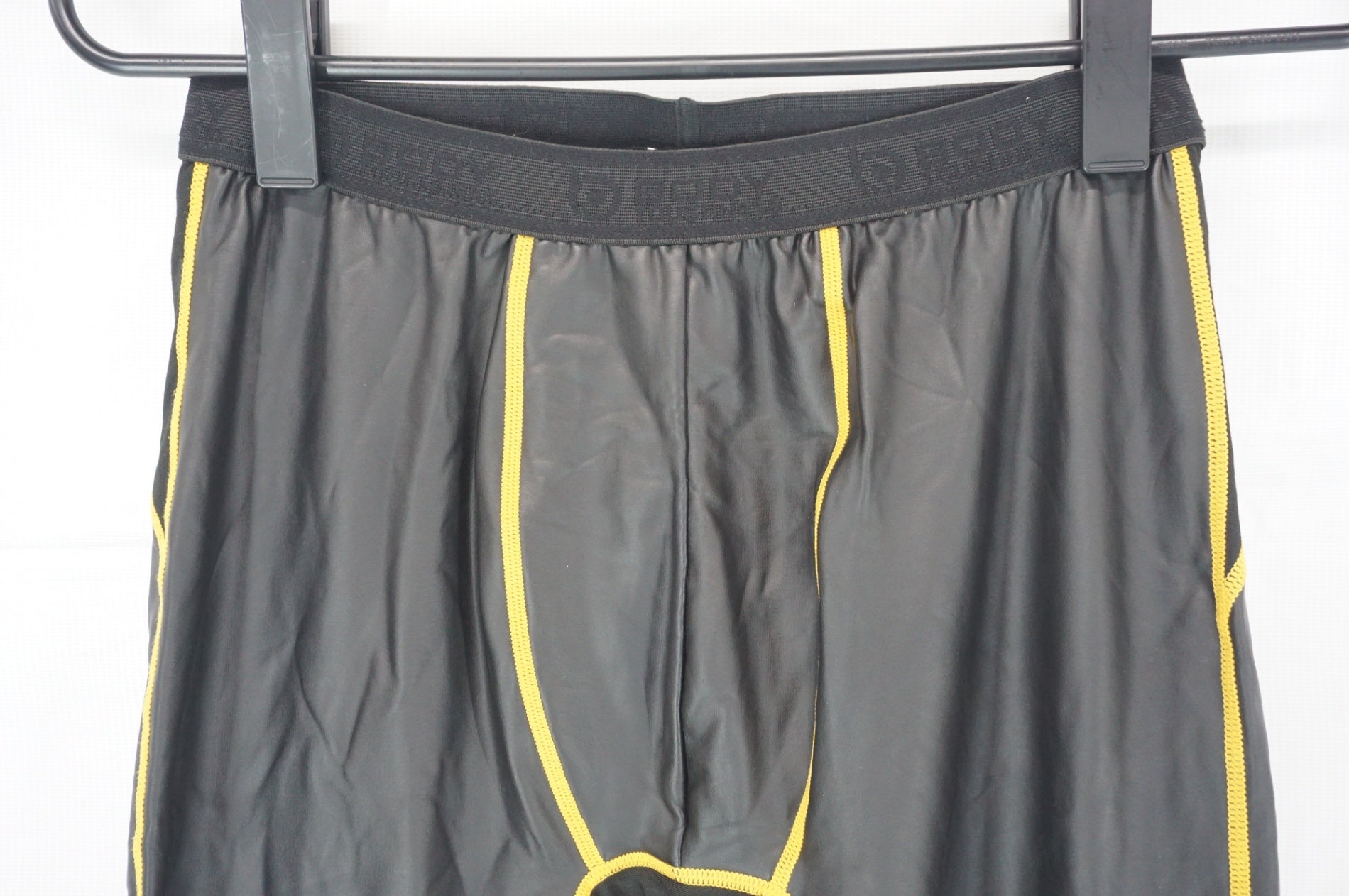 BODY TOUGHNESS 「ボディタフネス」 Mサイズ タイツ / 阪急塚口店