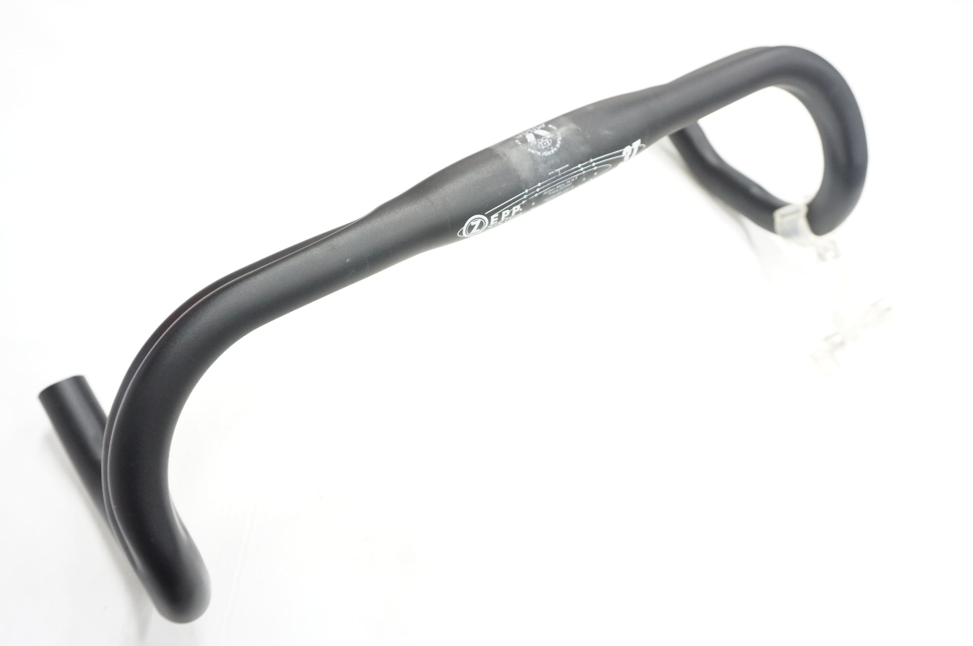 3T 「スリーティー」 Φ31.8 420mm ZEPP XL ハンドル / 阪急塚口店