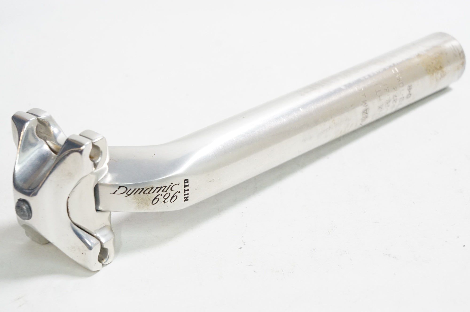 日東　Dynamic 626 シートポスト シルバー 27.2ミリ NITTO 「ニットー」 DYNAMIC 626 φ27.2 210mm シートポスト / 熊谷本店