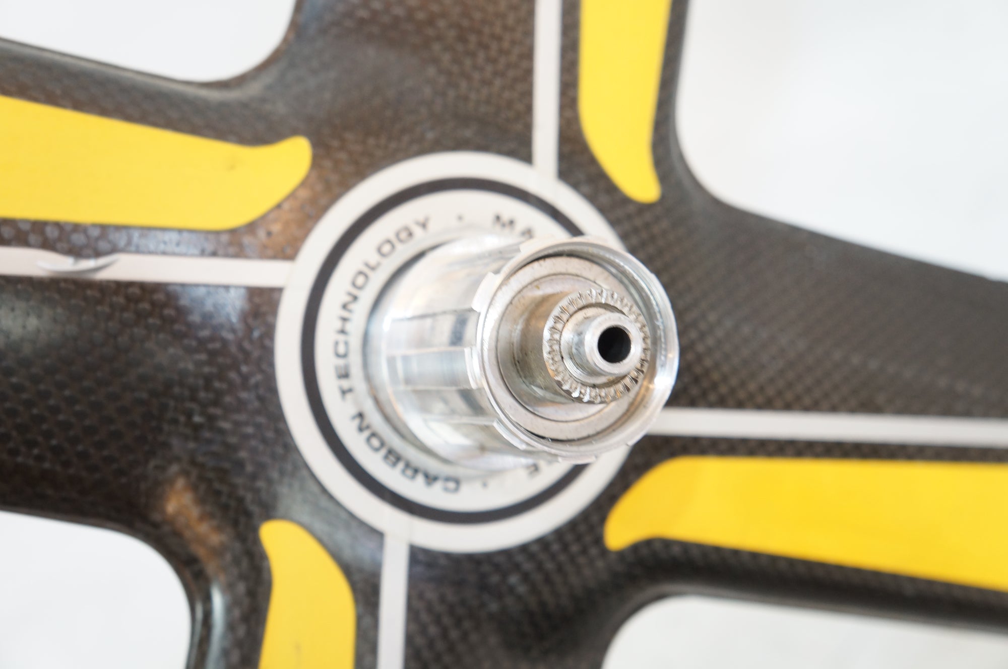 CORIMA 「コリマ」 4バトン 700c SHIMANO 8s リアホイール / バイチャリ浦和ベース