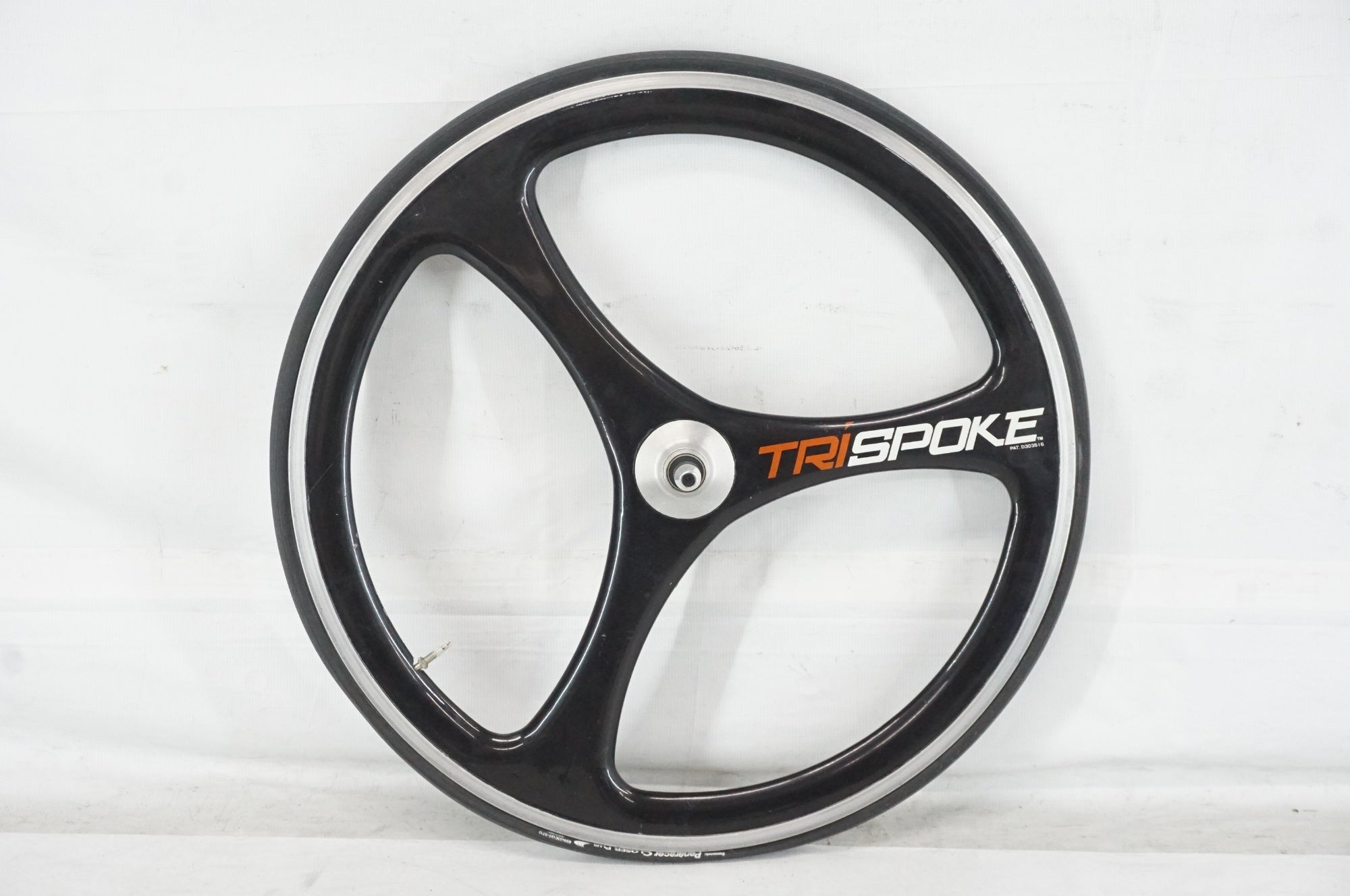 TRI SPOKE 「トライスポーク」 バトン 650C シングル カーボンフロントホイール / 阪急塚口店
