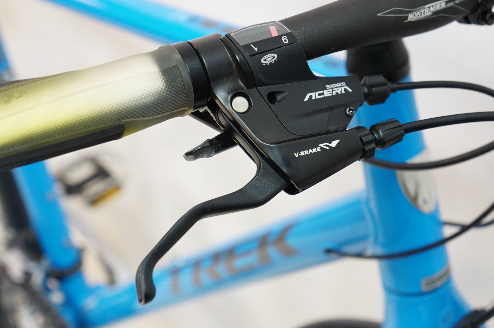 TREK 「トレック」 7.4FX 2015年モデル クロスバイク / 熊谷本店