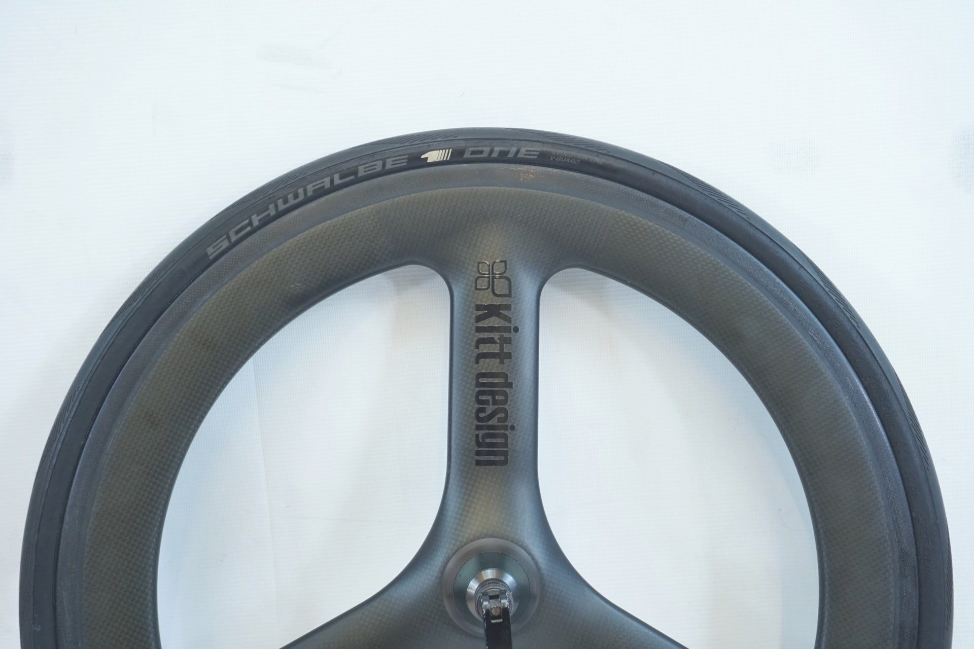 KITT DESIGN 「キット デザイン」 CARBON WHEEL シマノ 11S バトン ホイール / 有明ガーデン店
