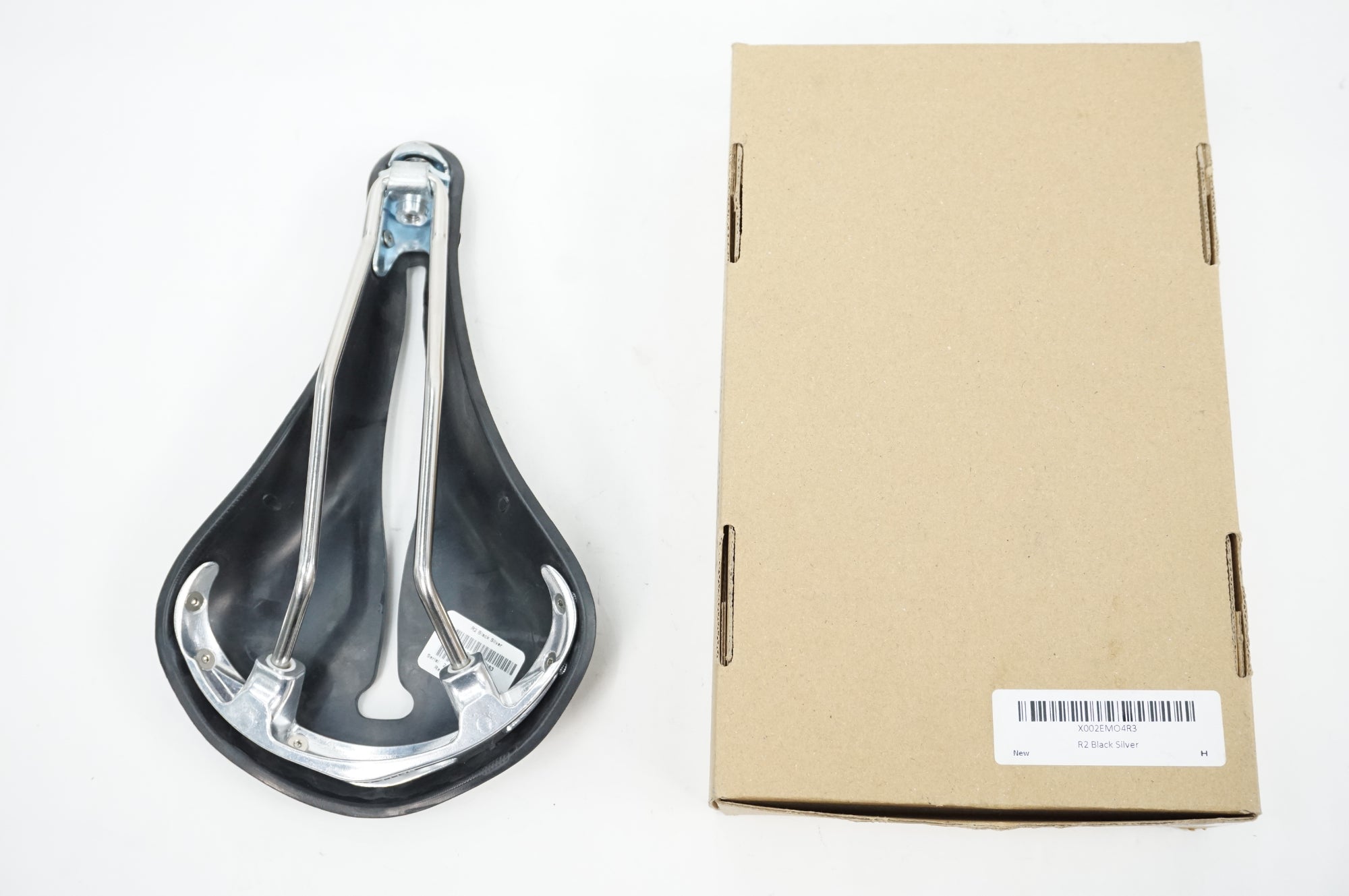 SELLE ANATOMICA 「セラアナトミカ」 R2 RUBBER サドル / 川越店