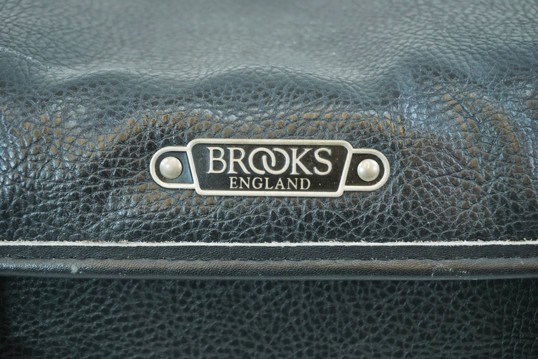 BROOKS 「ブルックス」 GLENBROOK SADDLE HOLDALL サドルバック / 有明ガーデン店