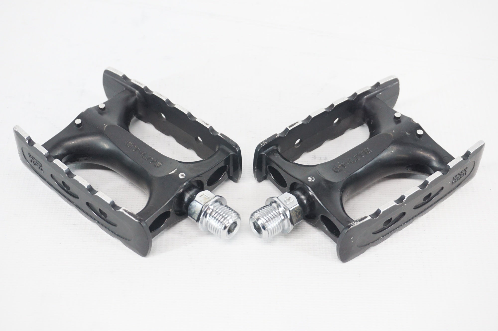 MKS 「ミカシマ」 CT-LITE ペダル / 阪急塚口店