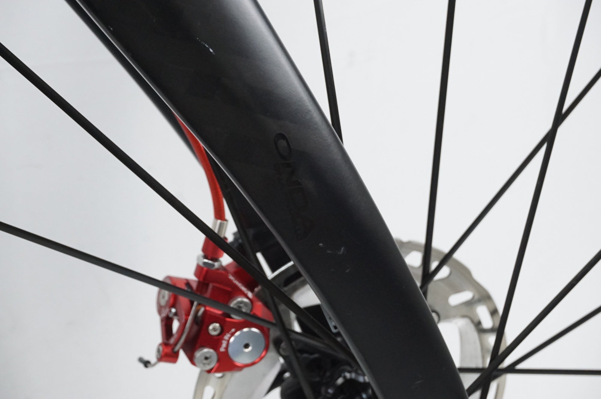 PINARELLO 「ピナレロ」 PRINCE DISK 105 2021年モデル カスタム ロードバイク / 大宮店