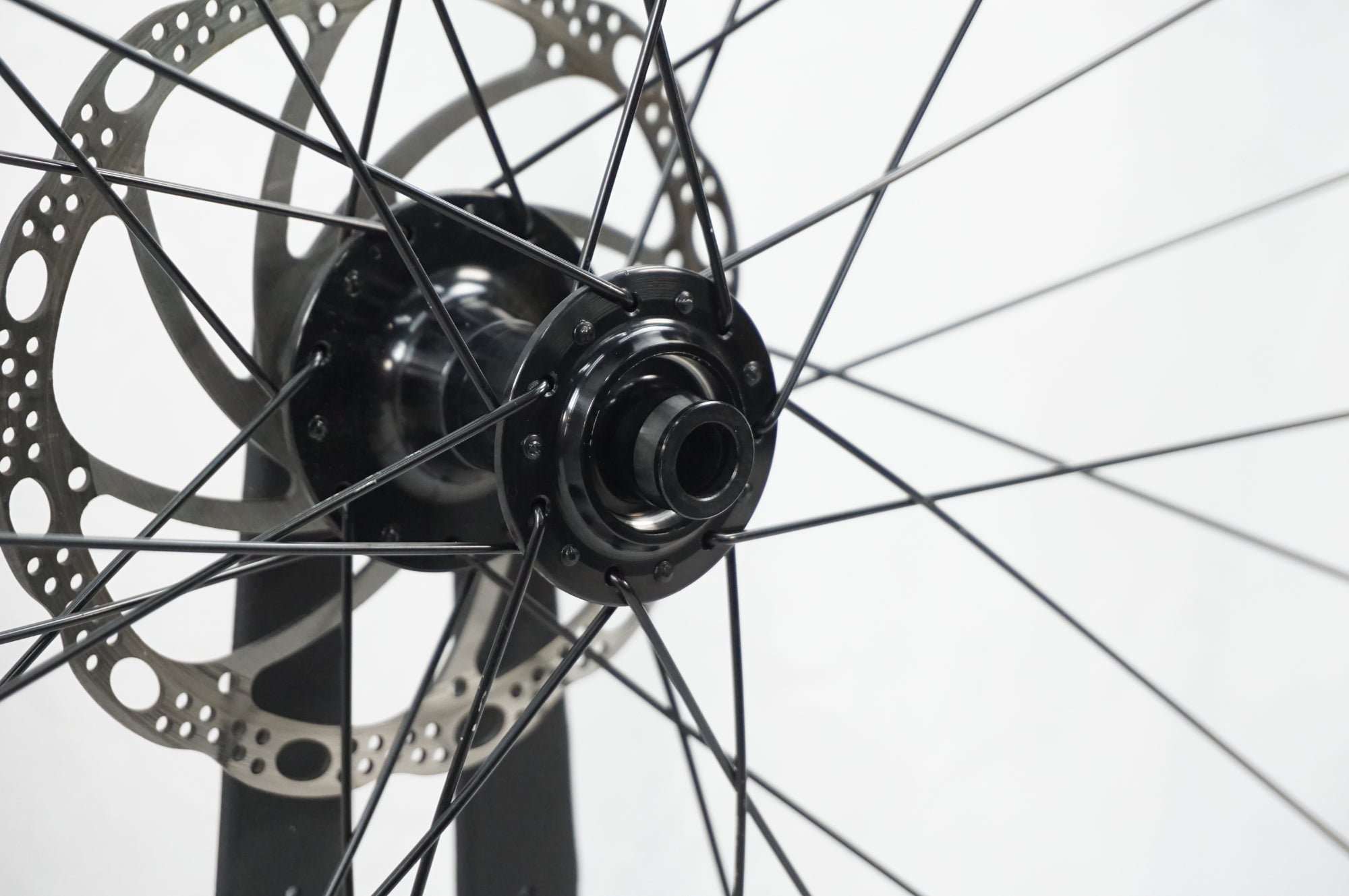 NESTO 「ネスト」 GRAVEL シマノ11S ホイールセット / 川越店