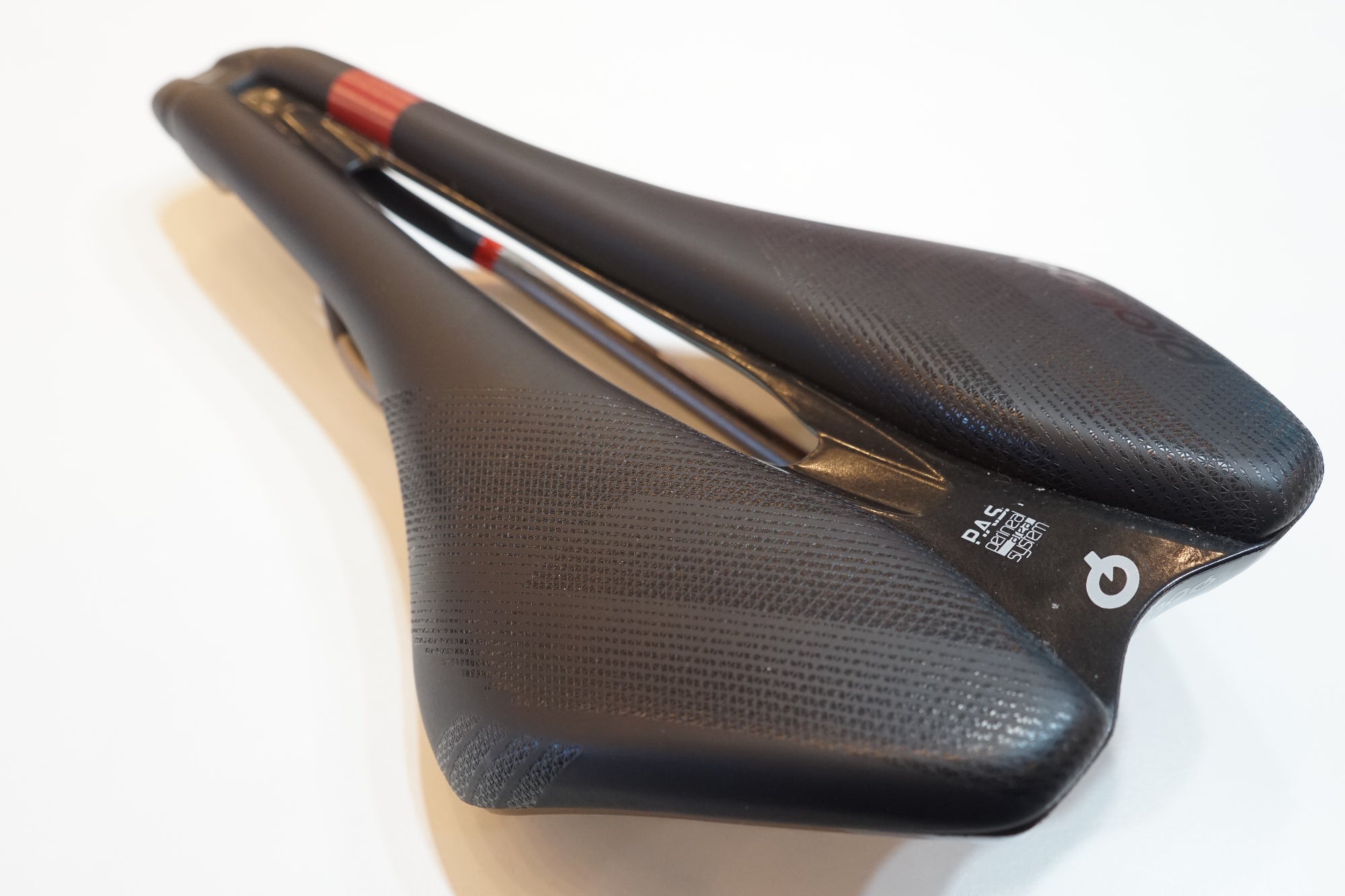 PROLOGO 「プロロゴ」 DIMENSION AGX サドル / バイチャリ浦和ベース