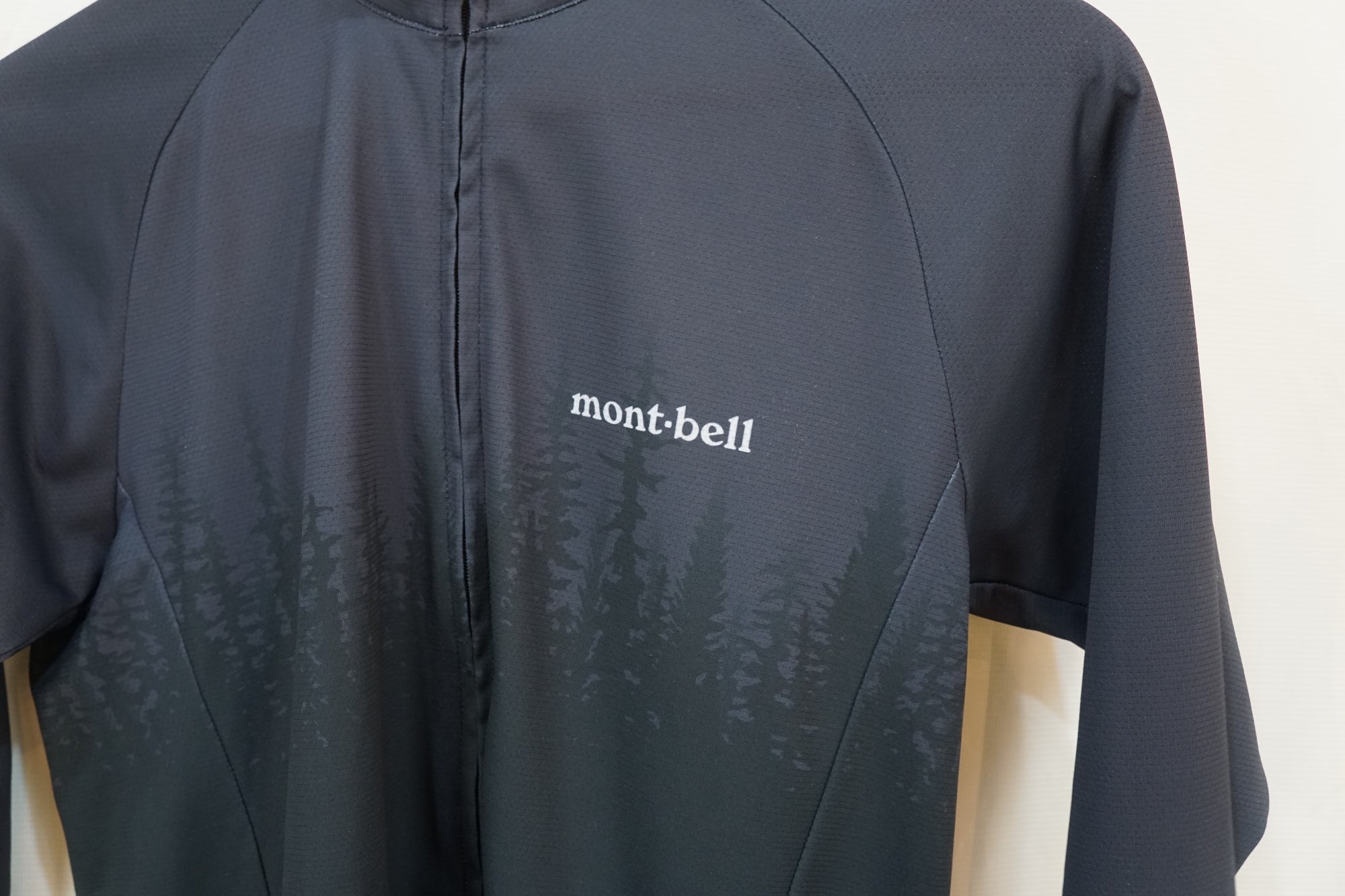 MONT-BELL 「モンベル」 Mサイズ ジャージ / バイチャリ浦和ベース