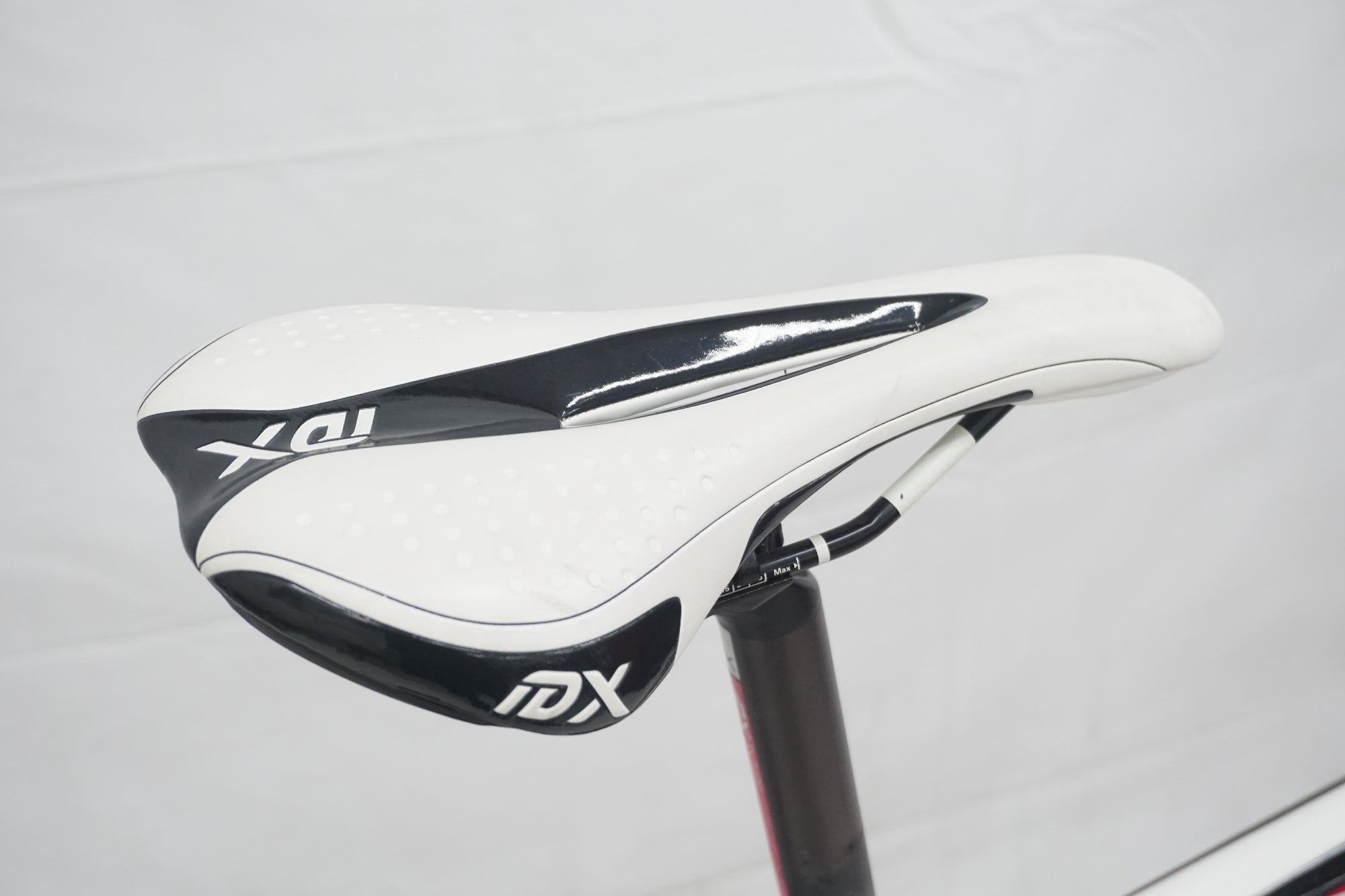 GARNEAU 「ガノー」 LGS-RHC W 2012年モデル ロードバイク/ 大阪美原北インター店