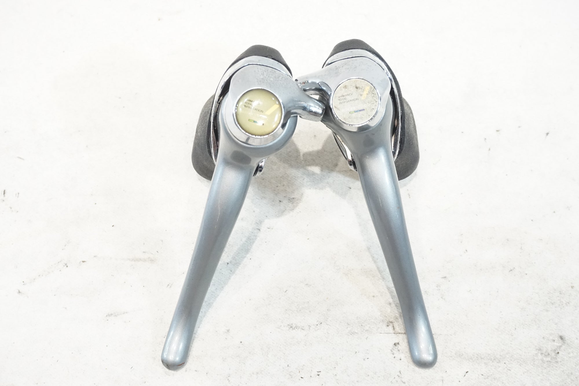 SHIMANO 「シマノ」 600 ST-6400 デュアルコントロールレバーセット / 横浜戸塚店