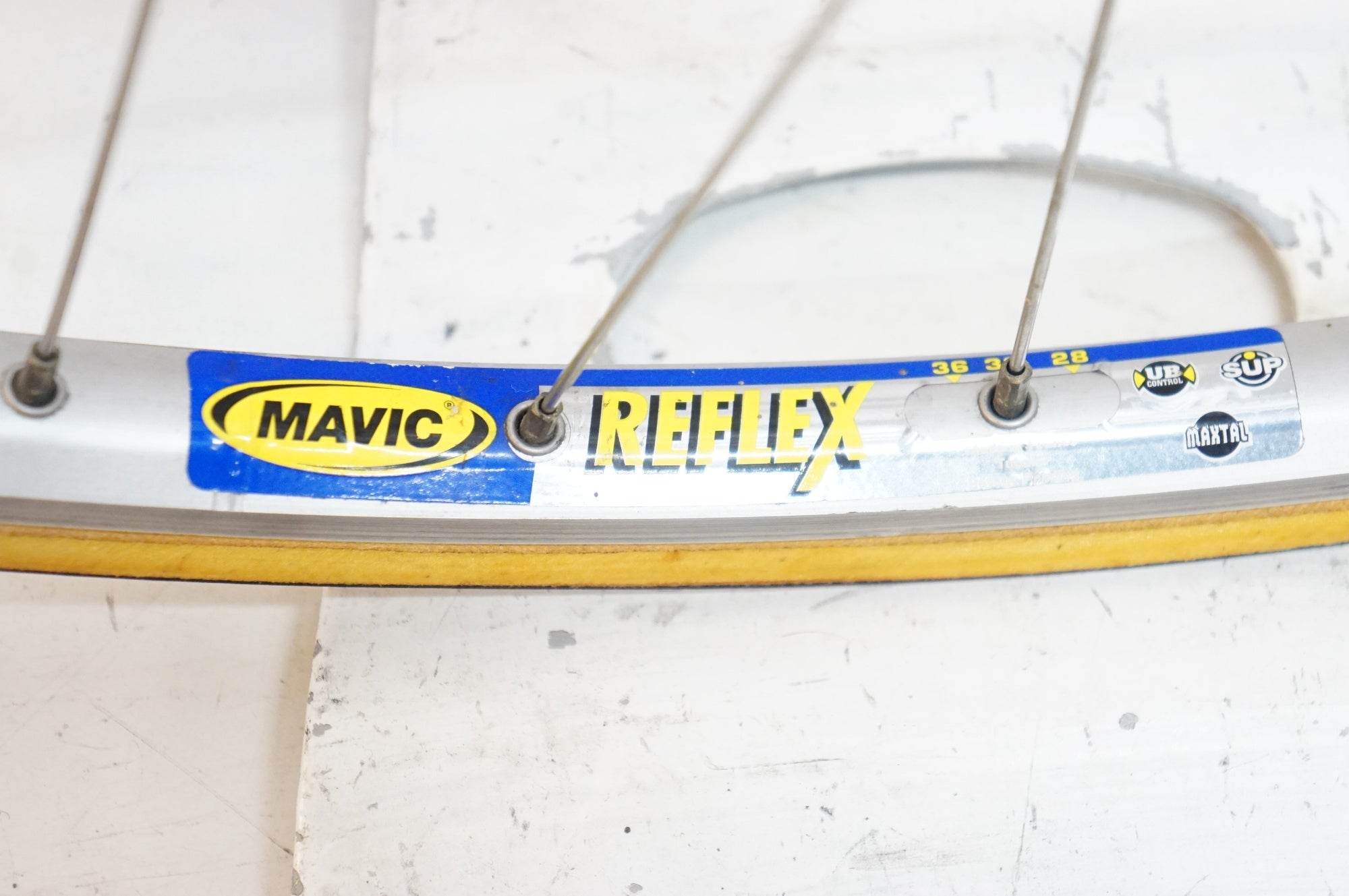 MAVIC 「マヴィック」 REFLEX ULTEGRA FH-6700 TU シマノ8/9速 ホイールセット / 熊谷本店