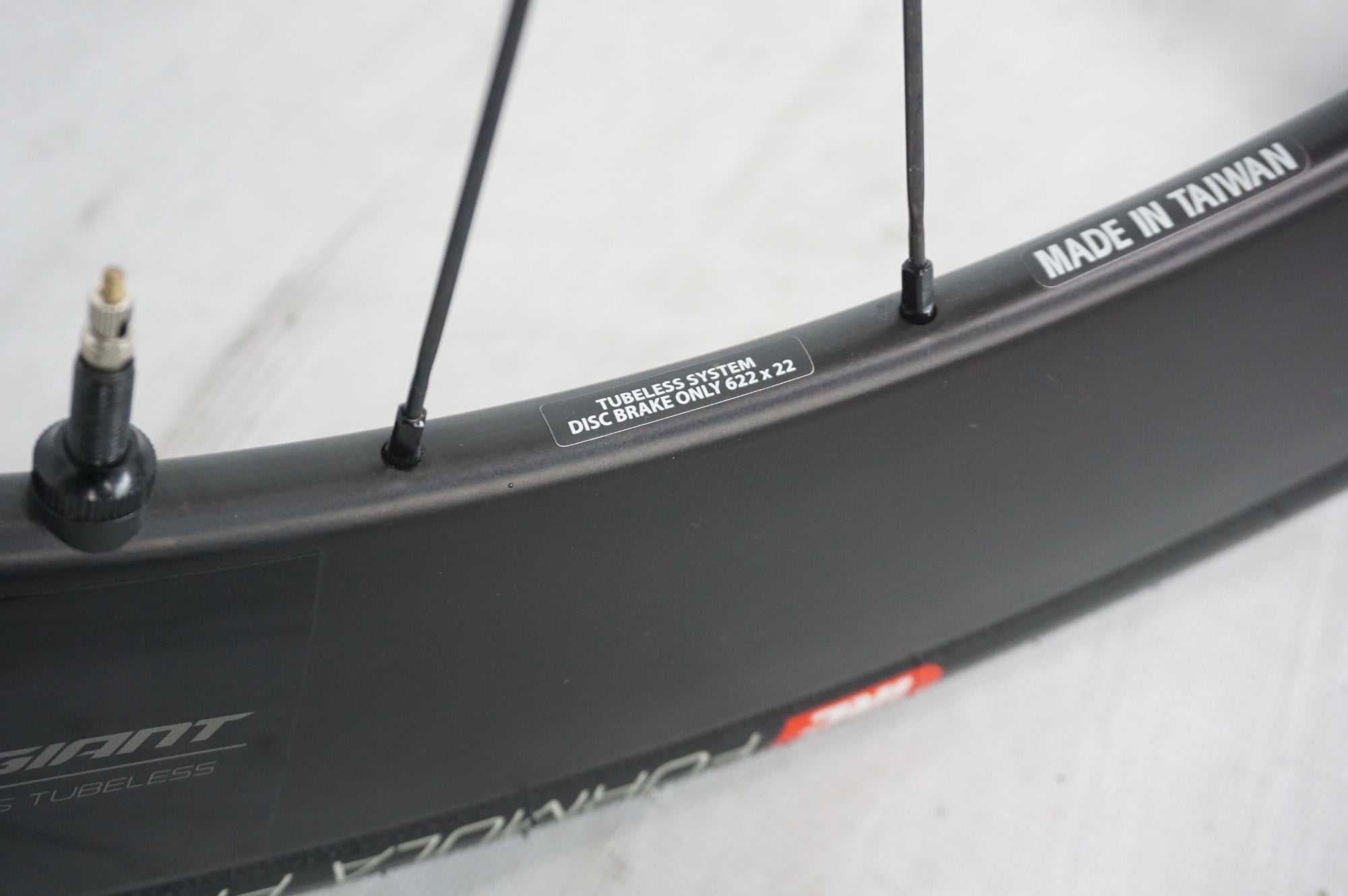 GIANT 「ジャイアント」 SLR1 65 DISC CARBON シマノ11速 ホイールセット / 阪急塚口店