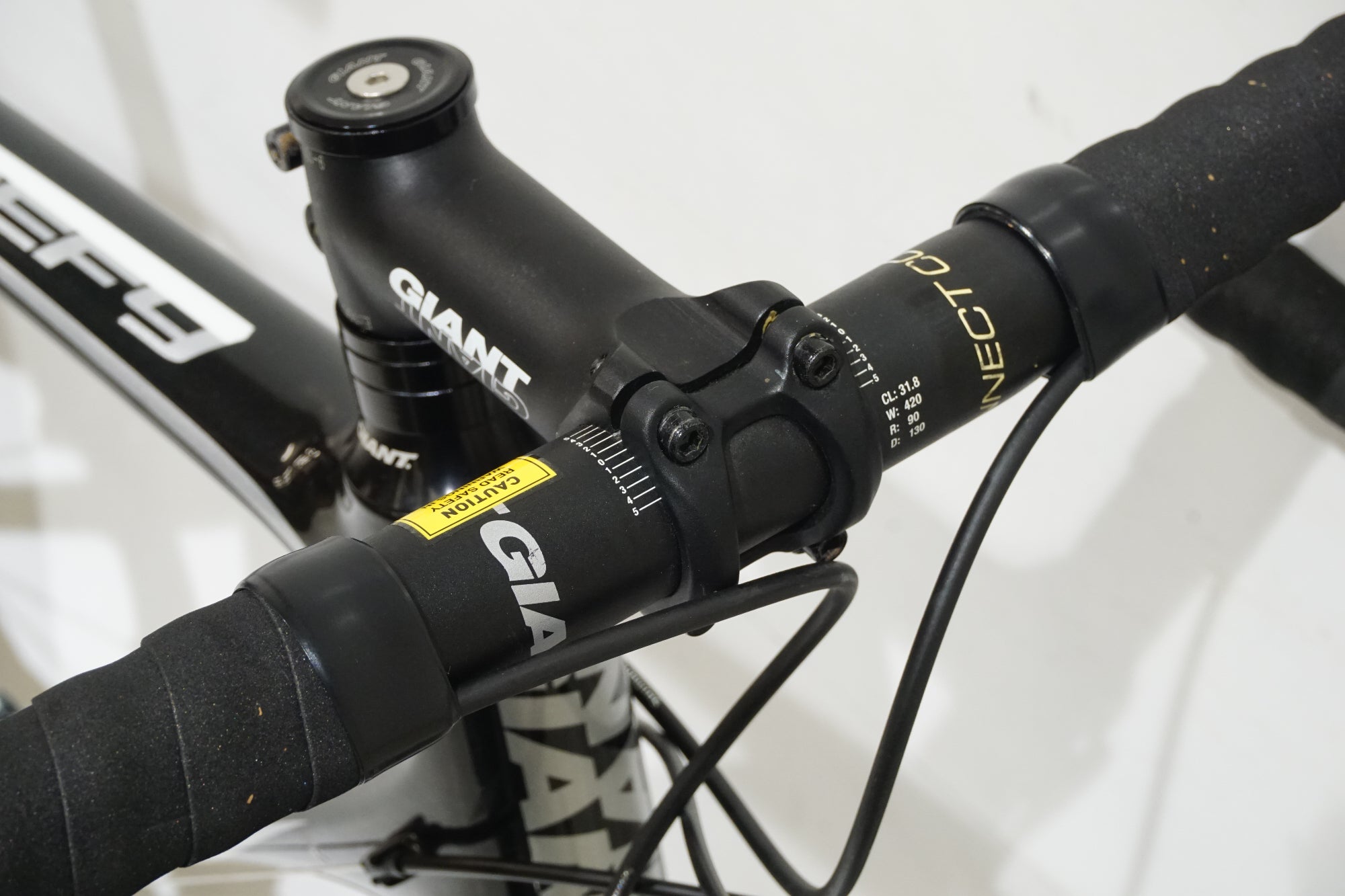 GIANT 「ジャイアント」 DEFY COMPOSITE3 2012年モデル ロードバイク / 浜松店