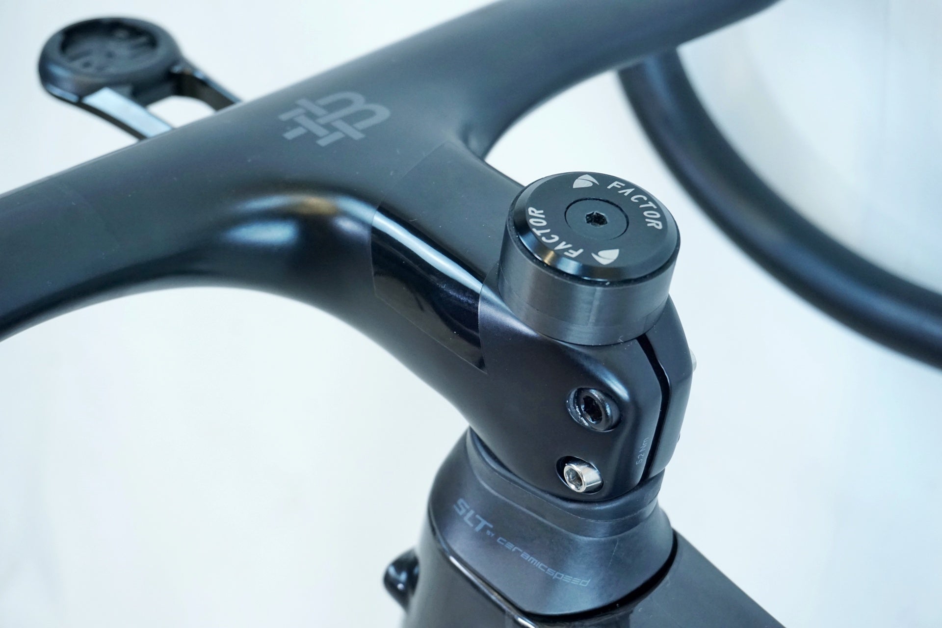 FACTOR 「ファクター」 O2 VAM 2020年モデル フレームセット / 有明ガーデン店