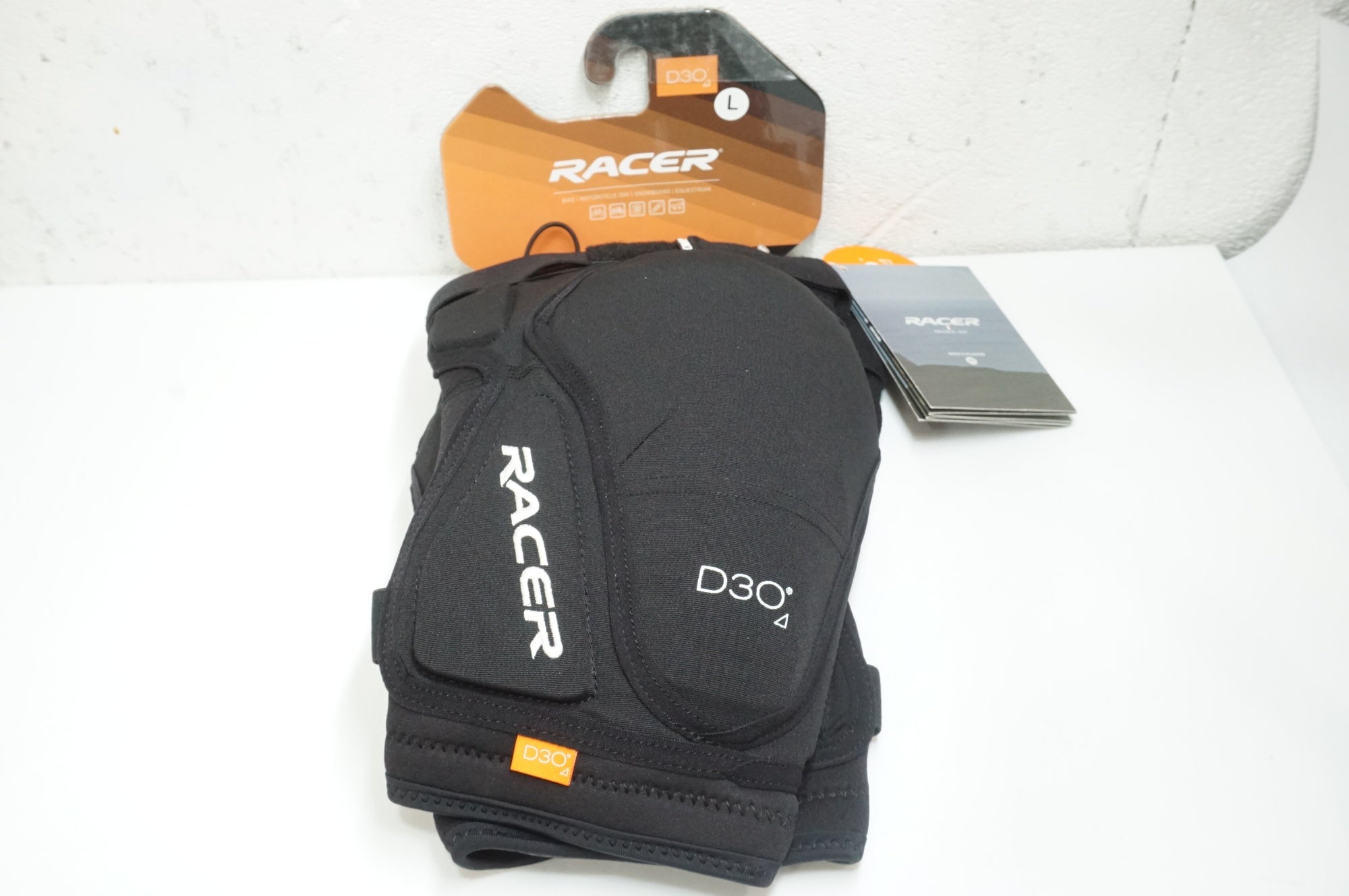 RACER 「レーサー」 PROFILE KNEE Lサイズ プロテクター / 大宮店