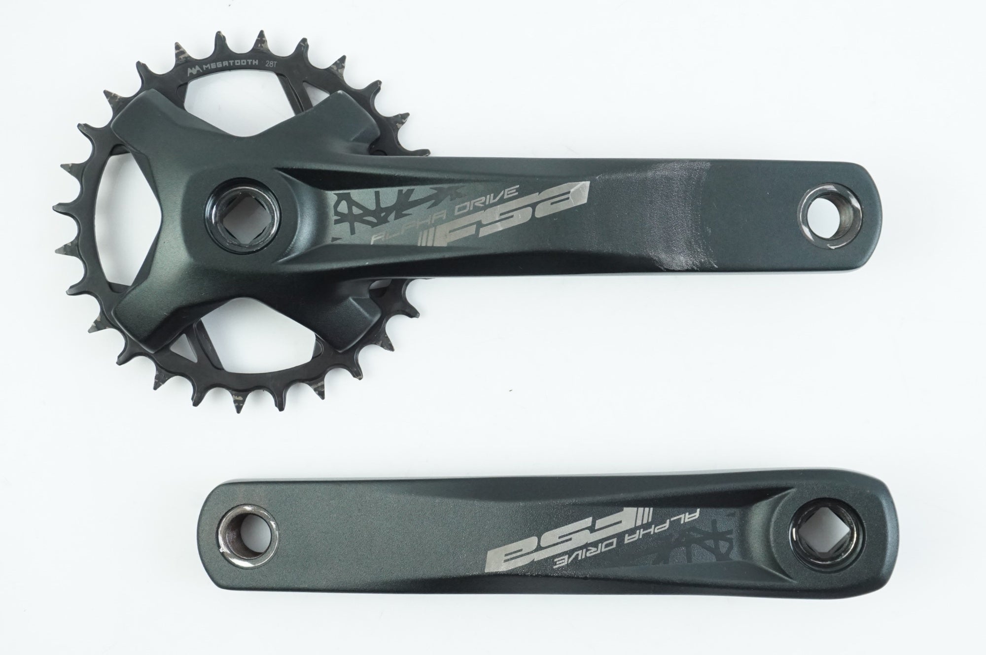 FSA 「エフエスエー」 ALPHA DRIVE 28T 175mm クランクセット / 中目黒店